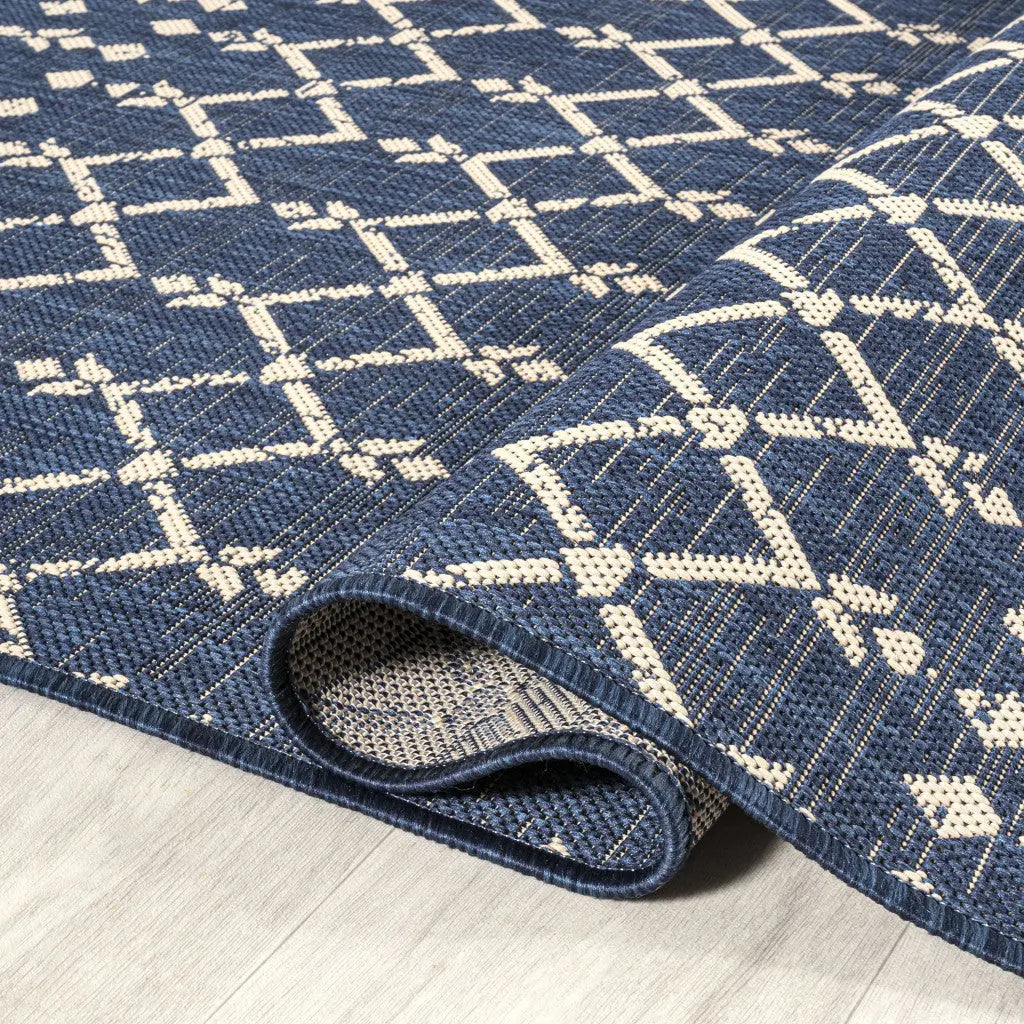 8' Navy Blue And Beige Round Trellis Indoor Outdoor Area Rug Homeroots Outdoor