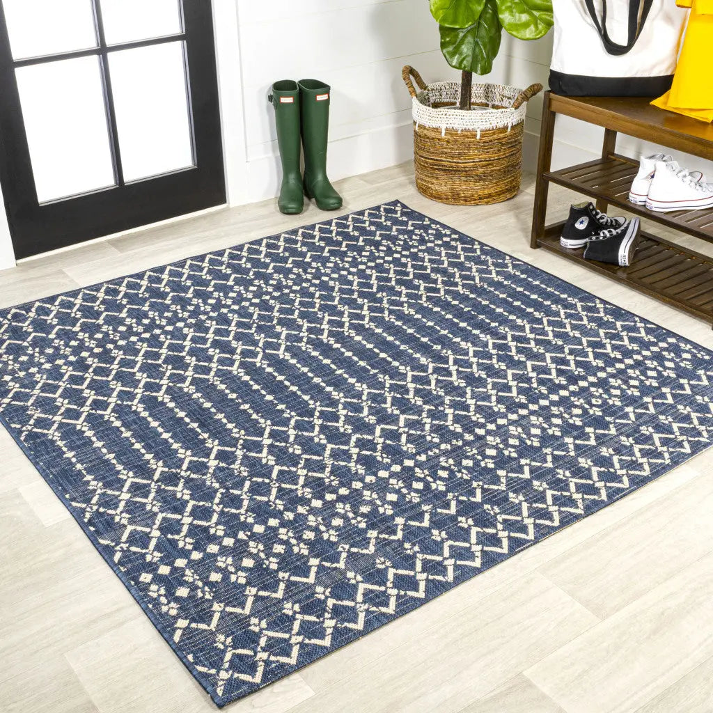 8' Navy Blue And Beige Square Trellis Indoor Outdoor Area Rug Homeroots Outdoor