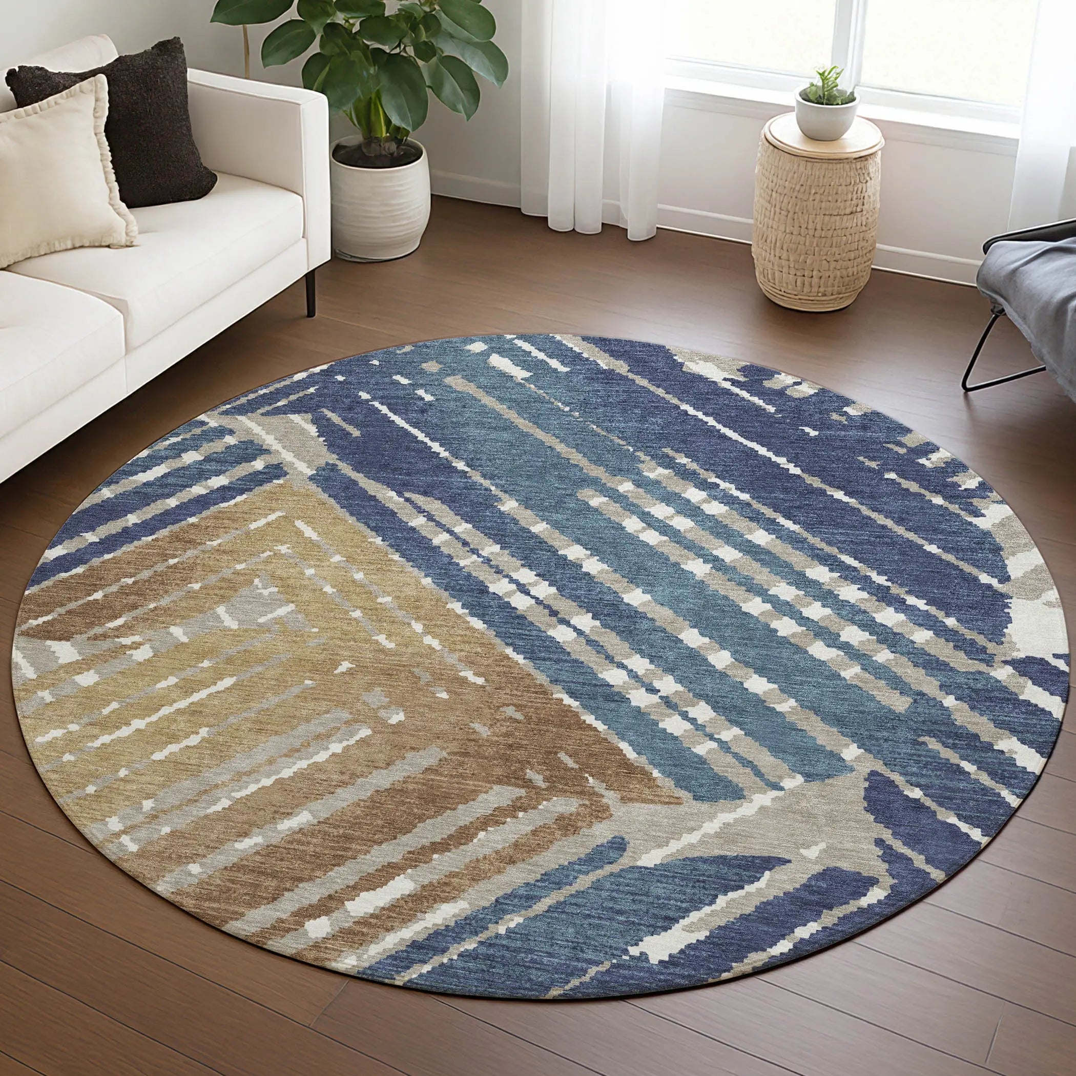 8' Navy Blue And Black Round Geometric Washable Indoor Outdoor Area Rug Homeroots Outdoor