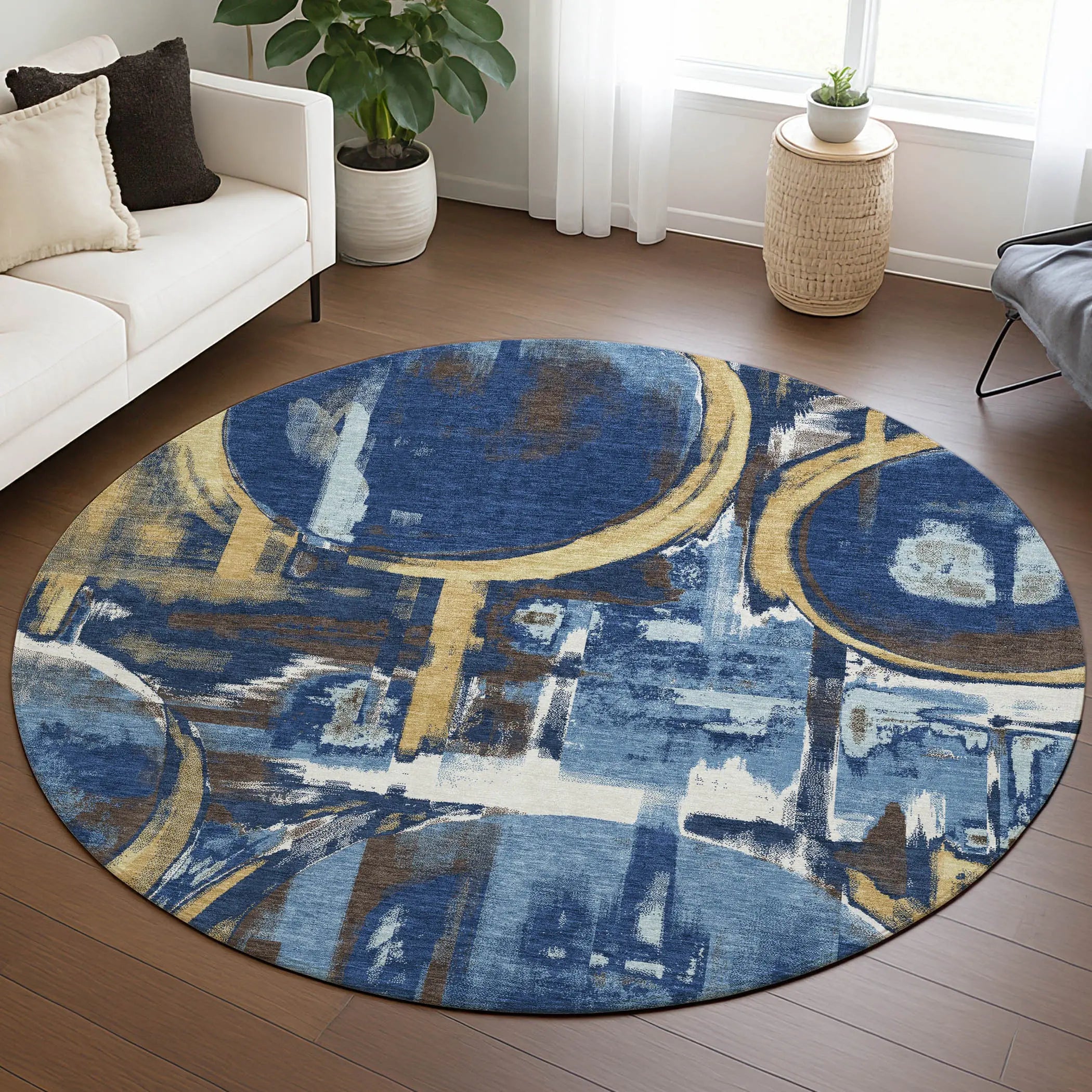 8' Navy Blue And Blue Round Abstract Washable Indoor Outdoor Area Rug Homeroots Outdoor