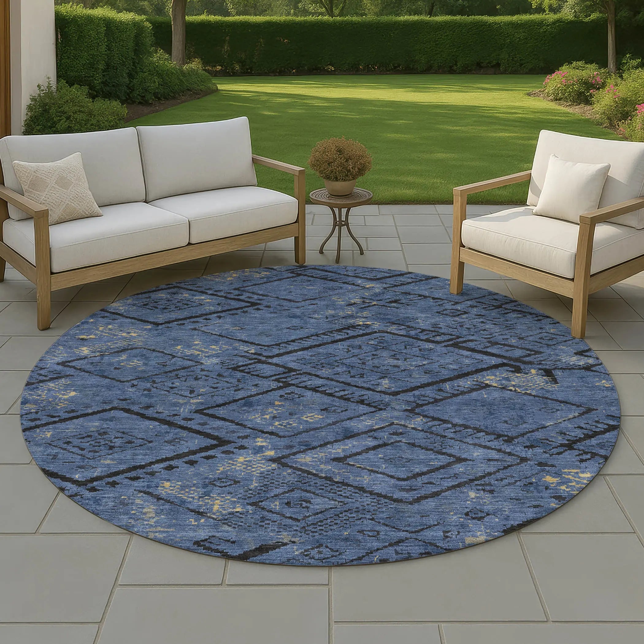 8' Navy Blue And Blue Round Geometric Washable Indoor Outdoor Area Rug Homeroots Outdoor