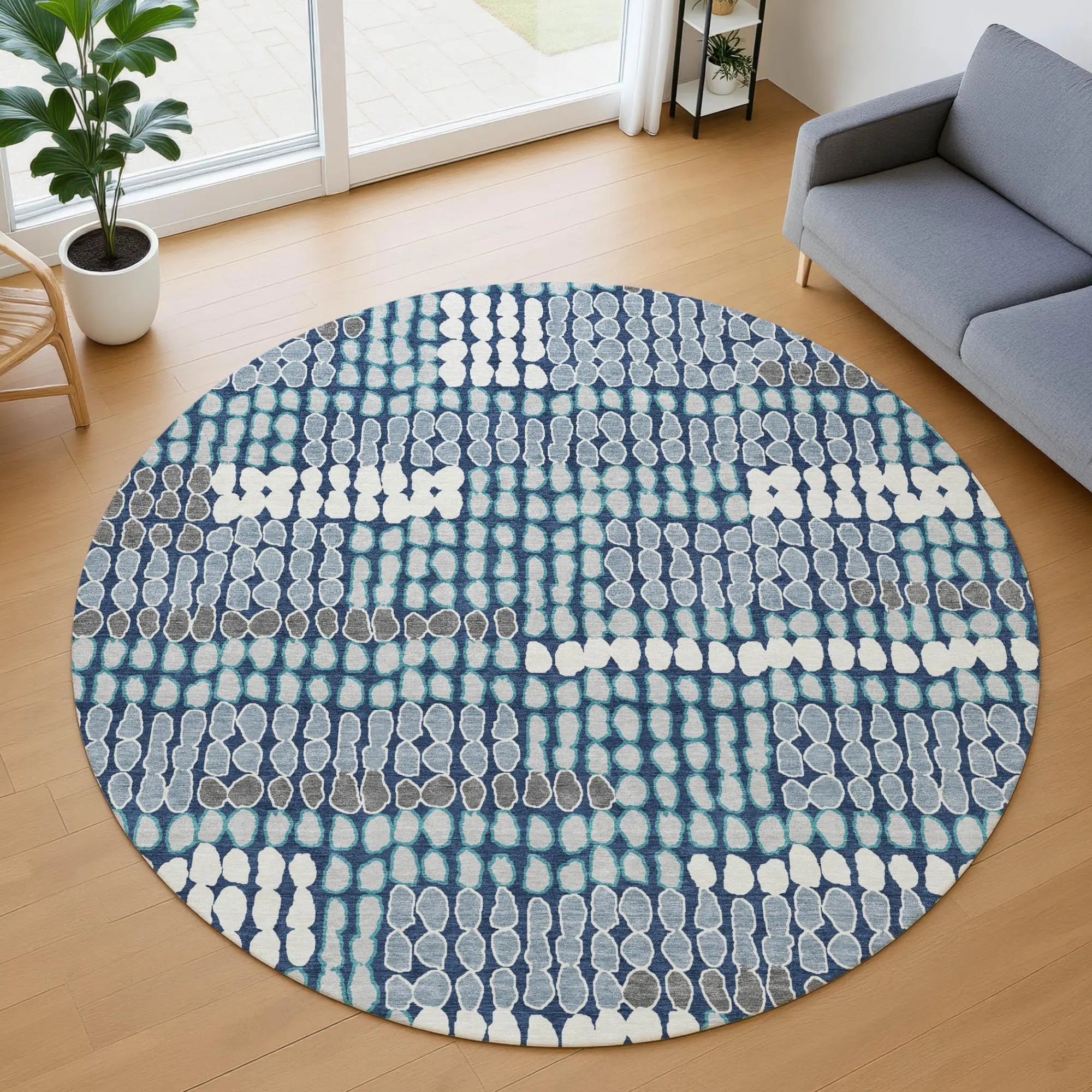 8' Navy Blue And Blue Round Geometric Washable Indoor Outdoor Area Rug Homeroots Outdoor