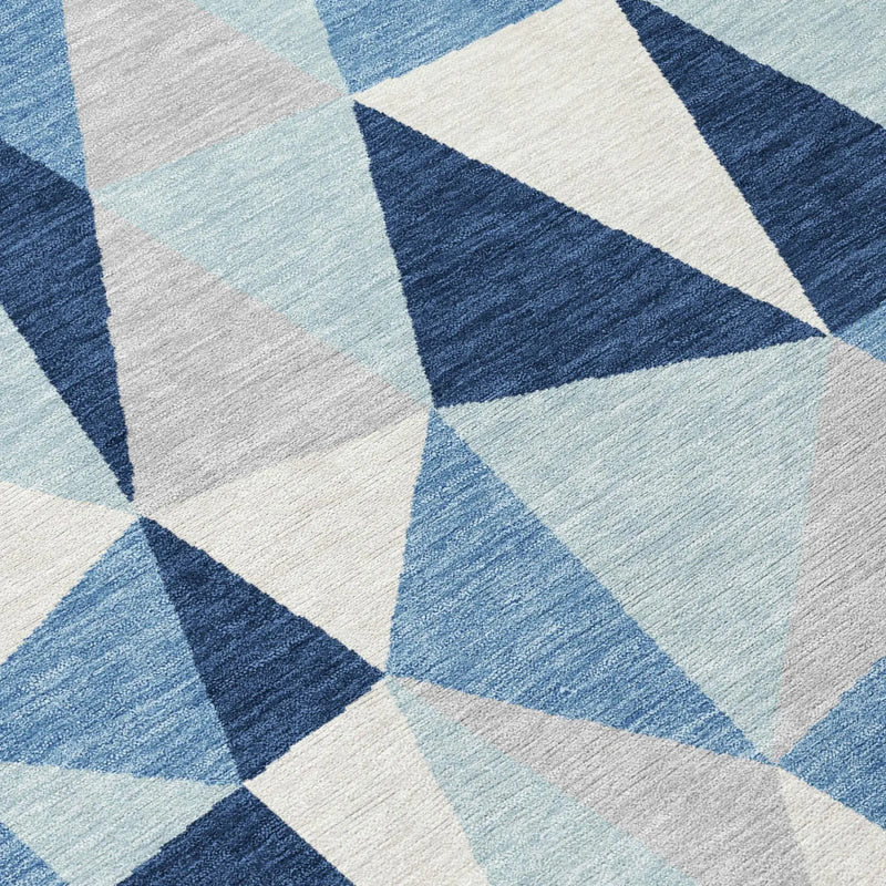 8' Navy Blue And Blue Round Geometric Washable Indoor Outdoor Area Rug Homeroots Outdoor