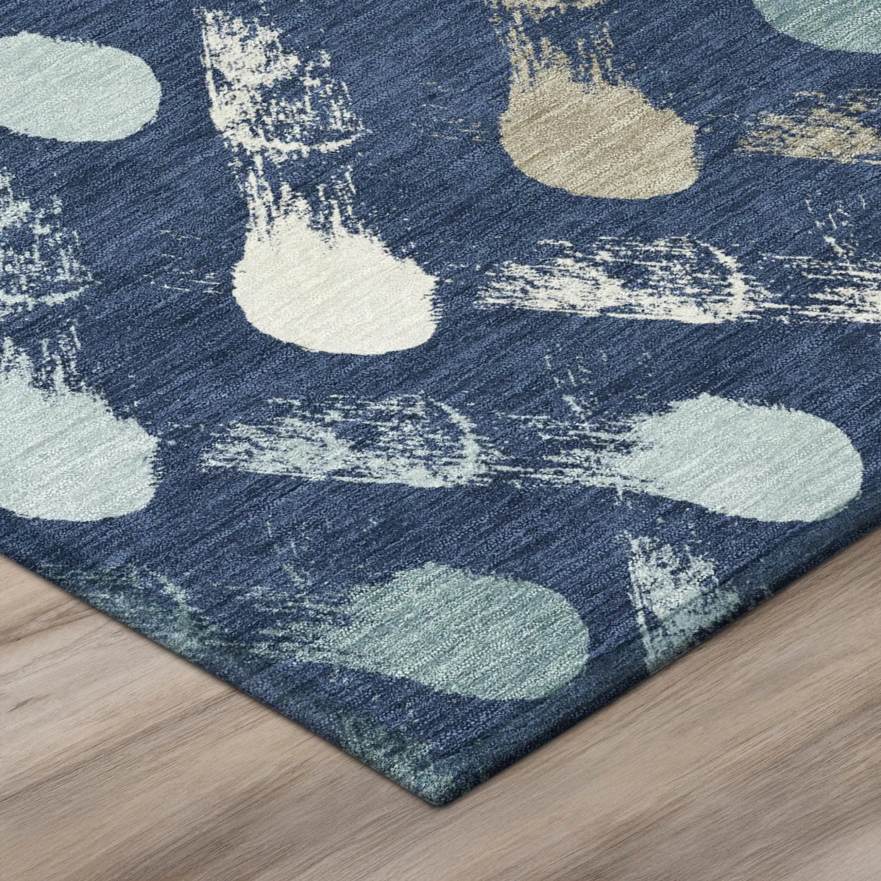 8' Navy Blue And Blue Round Geometric Washable Indoor Outdoor Area Rug Homeroots Outdoor
