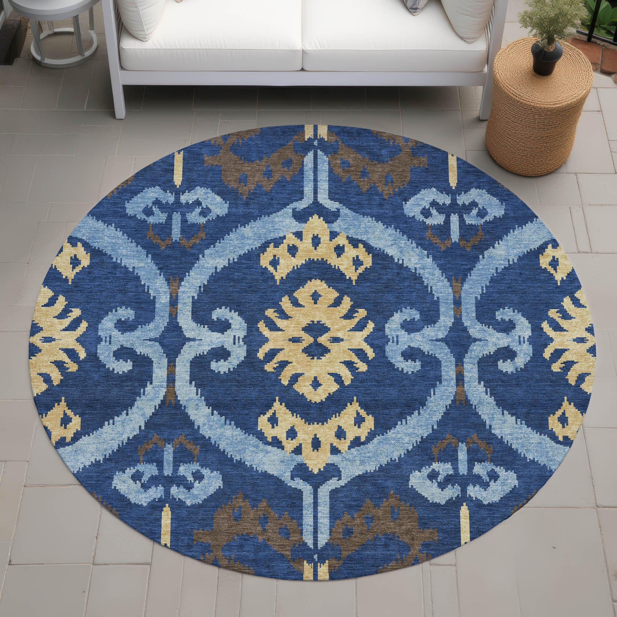 8' Navy Blue And Blue Round Ikat Washable Indoor Outdoor Area Rug Homeroots Outdoor