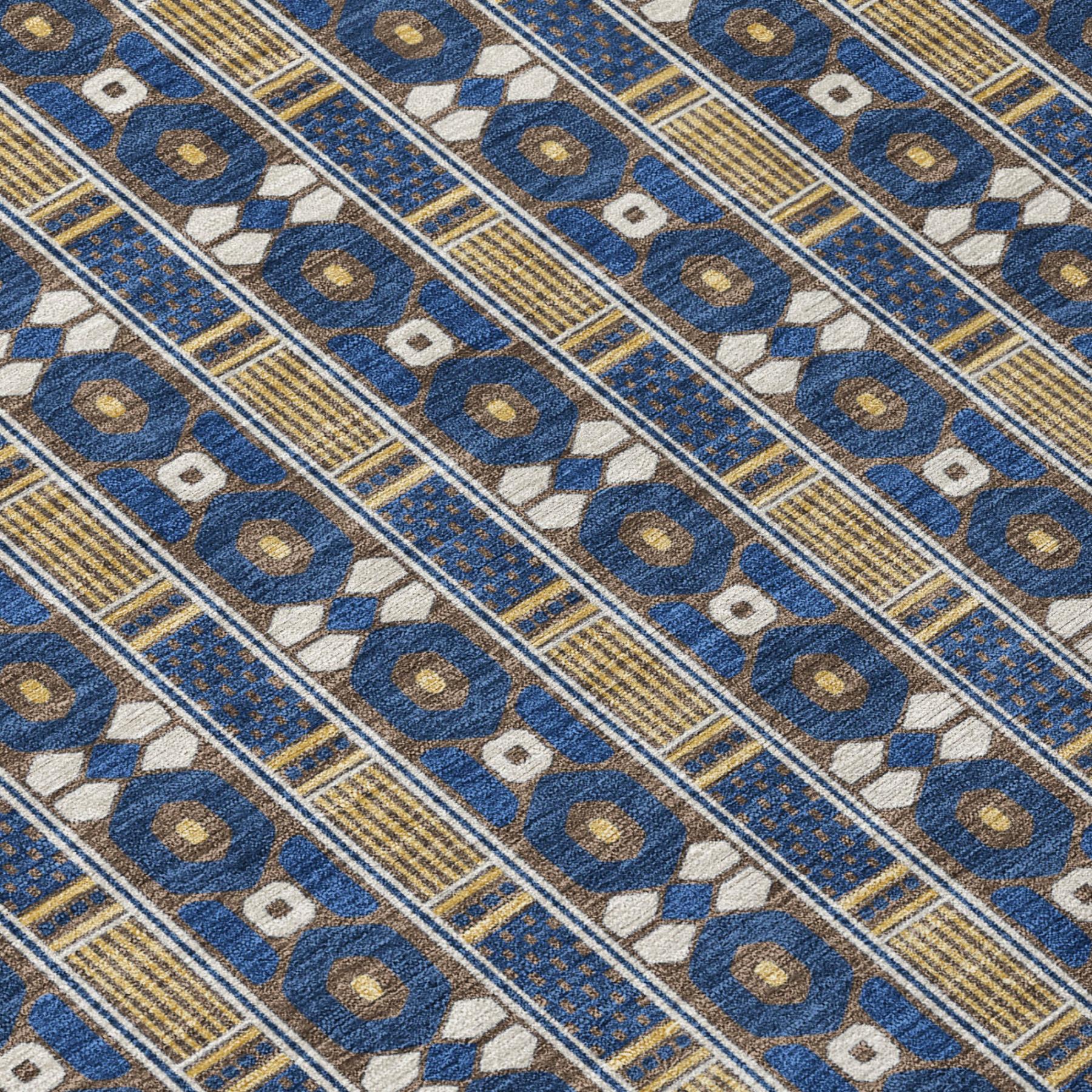 8' Navy Blue And Blue Round Striped Washable Indoor Outdoor Area Rug Homeroots Outdoor