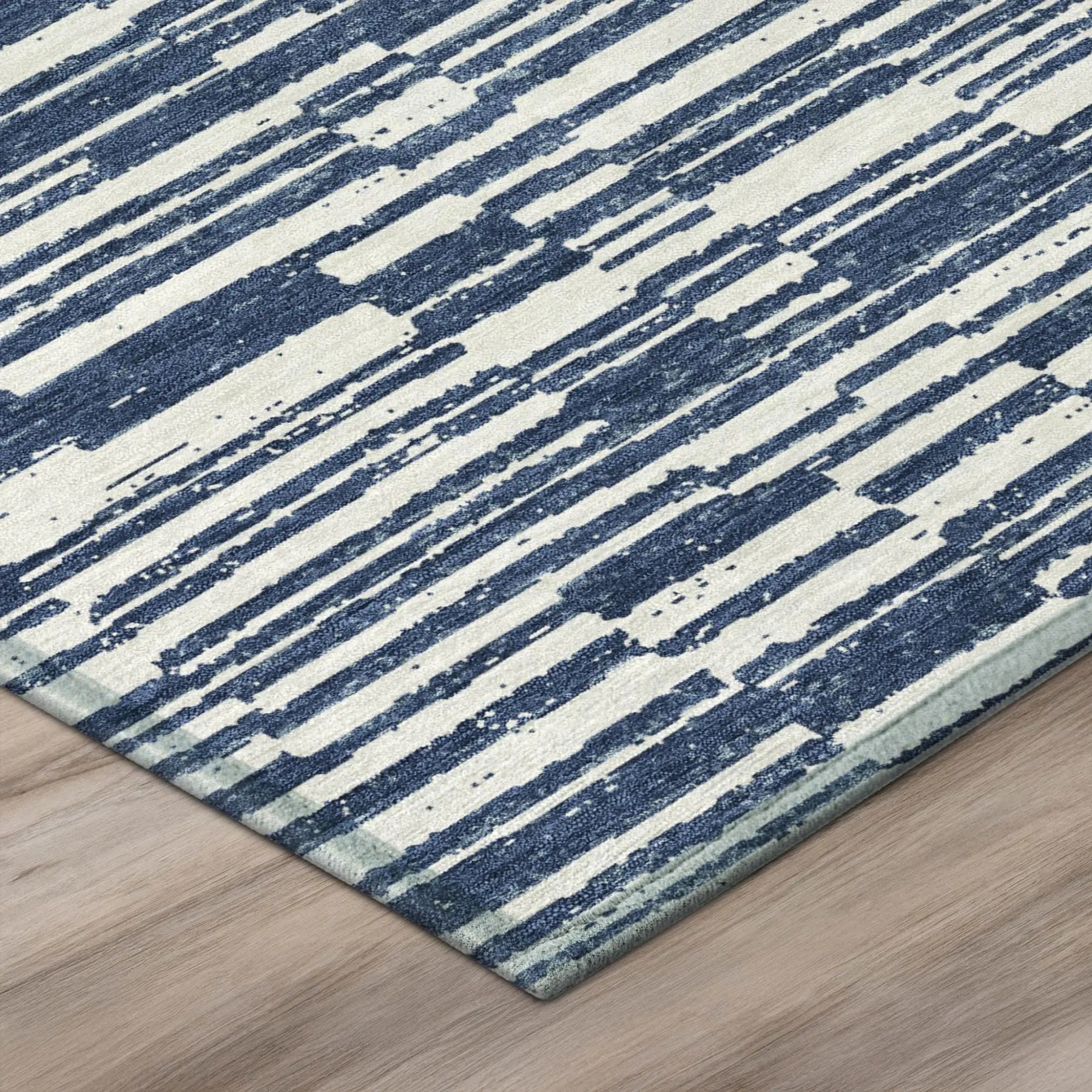 8' Navy Blue And Blue Round Striped Washable Indoor Outdoor Area Rug Homeroots Outdoor
