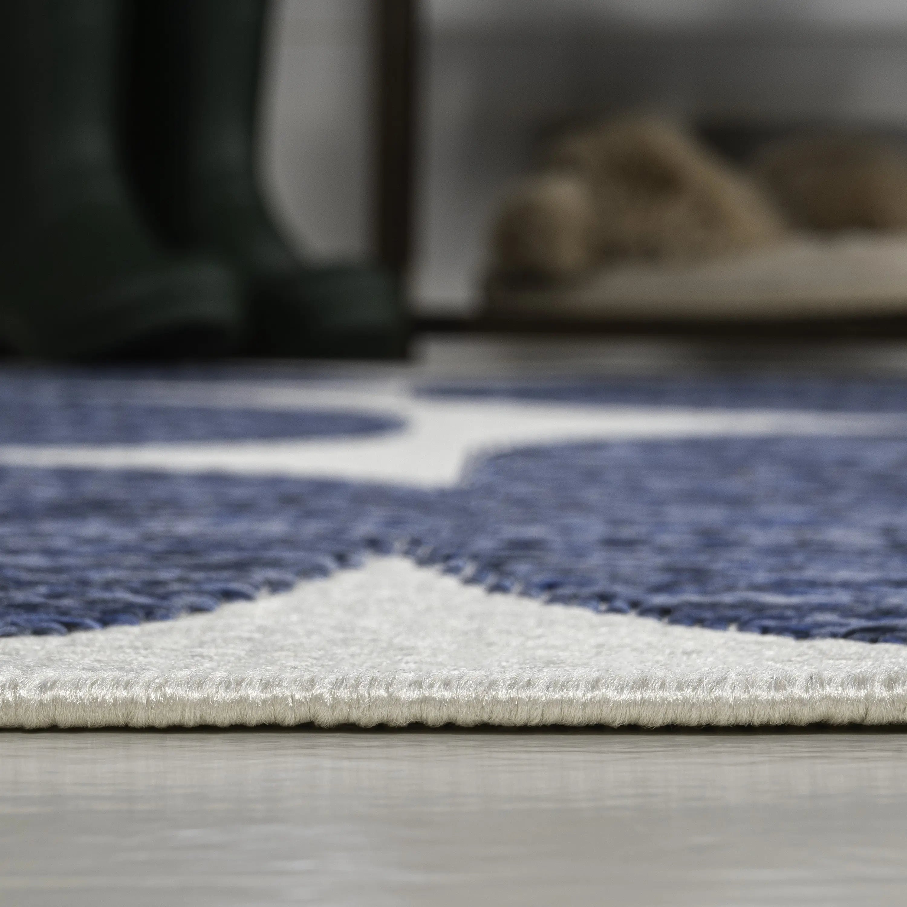 8' Navy Blue And Cream Geometric Indoor Outdoor Runner Rug Homeroots Outdoor