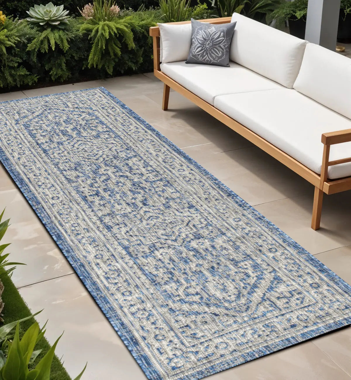 8' Navy Blue And Gray Medallion Indoor Outdoor Runner Rug Homeroots Outdoor