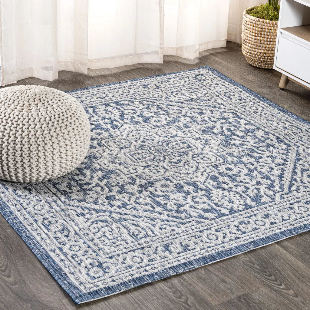 8' Navy Blue And Gray Square Medallion Indoor Outdoor Area Rug Homeroots Outdoor