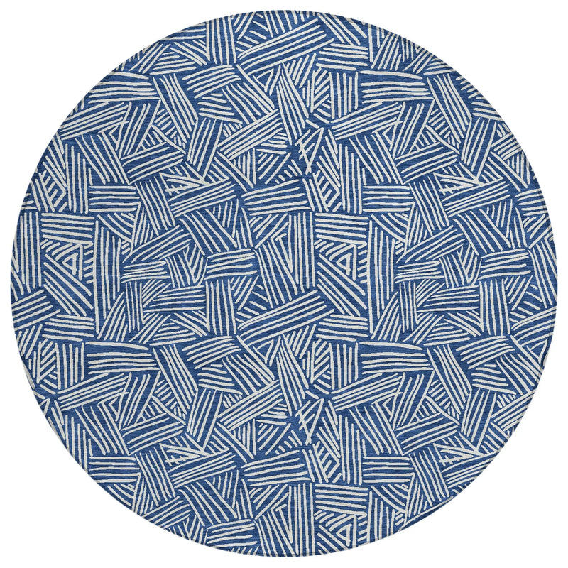 8' Navy Blue And Ivory Round Geometric Washable Indoor Outdoor Area Rug Homeroots Outdoor
