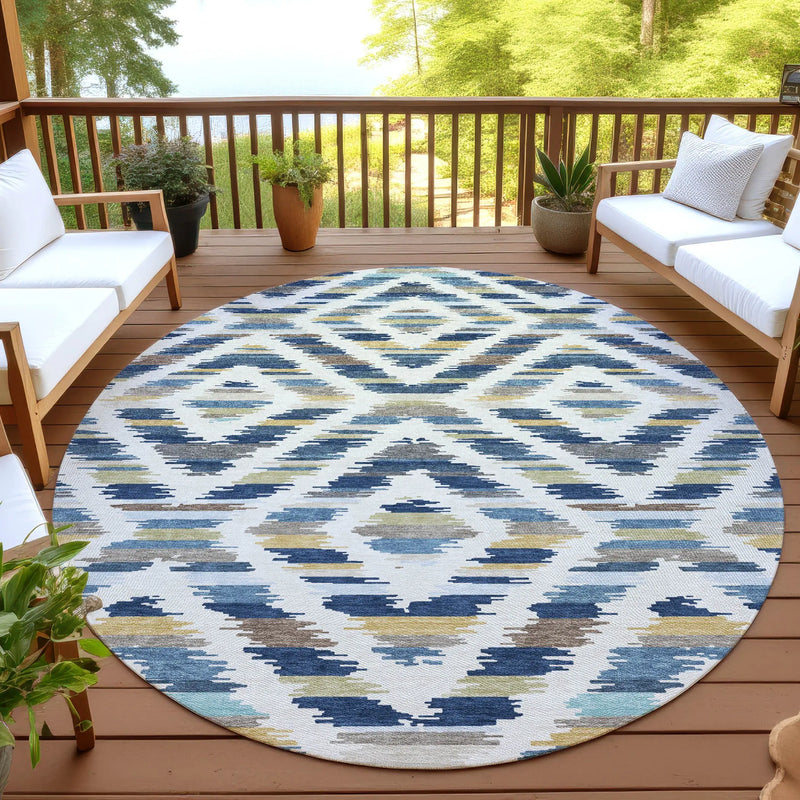 8' Navy Blue And Ivory Round Tribal Washable Indoor Outdoor Area Rug Homeroots Outdoor