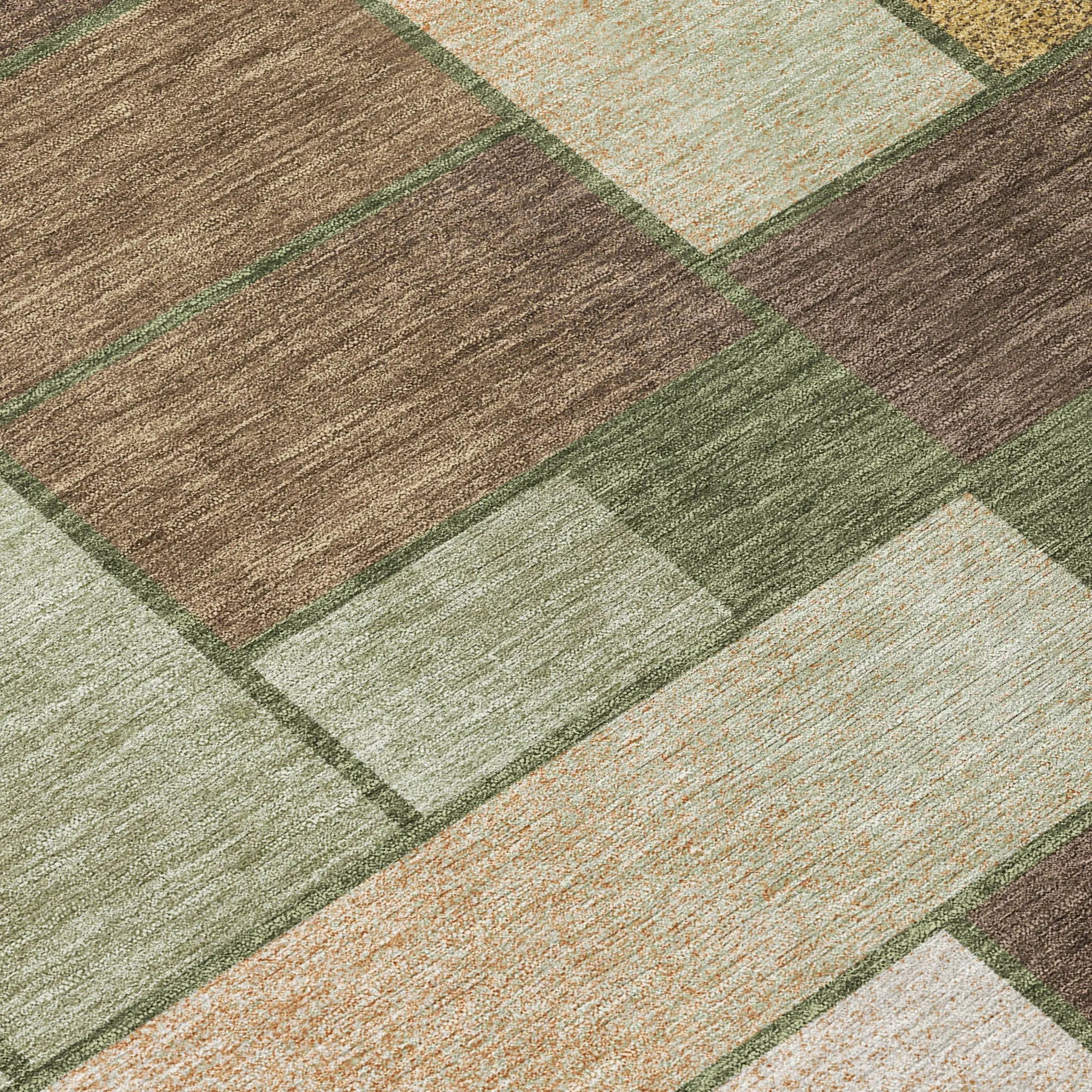 8' Olive Green And Green Round Geometric Washable Indoor Outdoor Area Rug Homeroots Outdoor