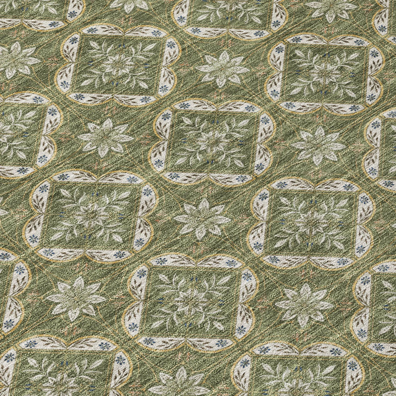 8' Olive Green And Green Round Geometric Washable Indoor Outdoor Area Rug Homeroots Outdoor