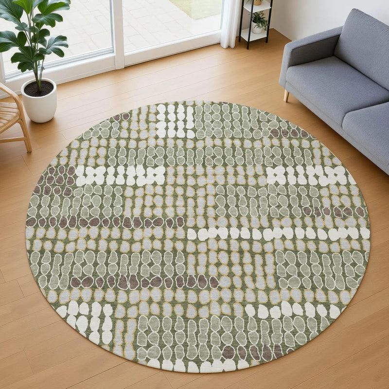 8' Olive Green And Green Round Geometric Washable Indoor Outdoor Area Rug Homeroots Outdoor