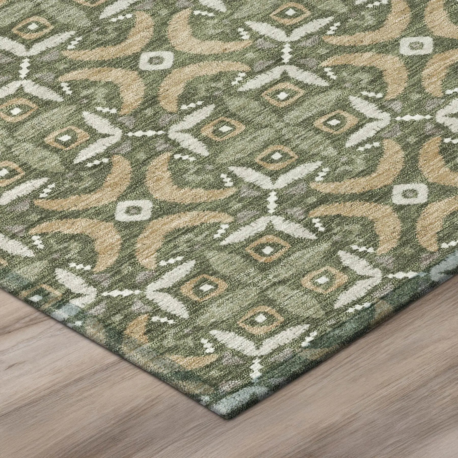 8' Olive Green And Green Round Geometric Washable Indoor Outdoor Area Rug Homeroots Outdoor