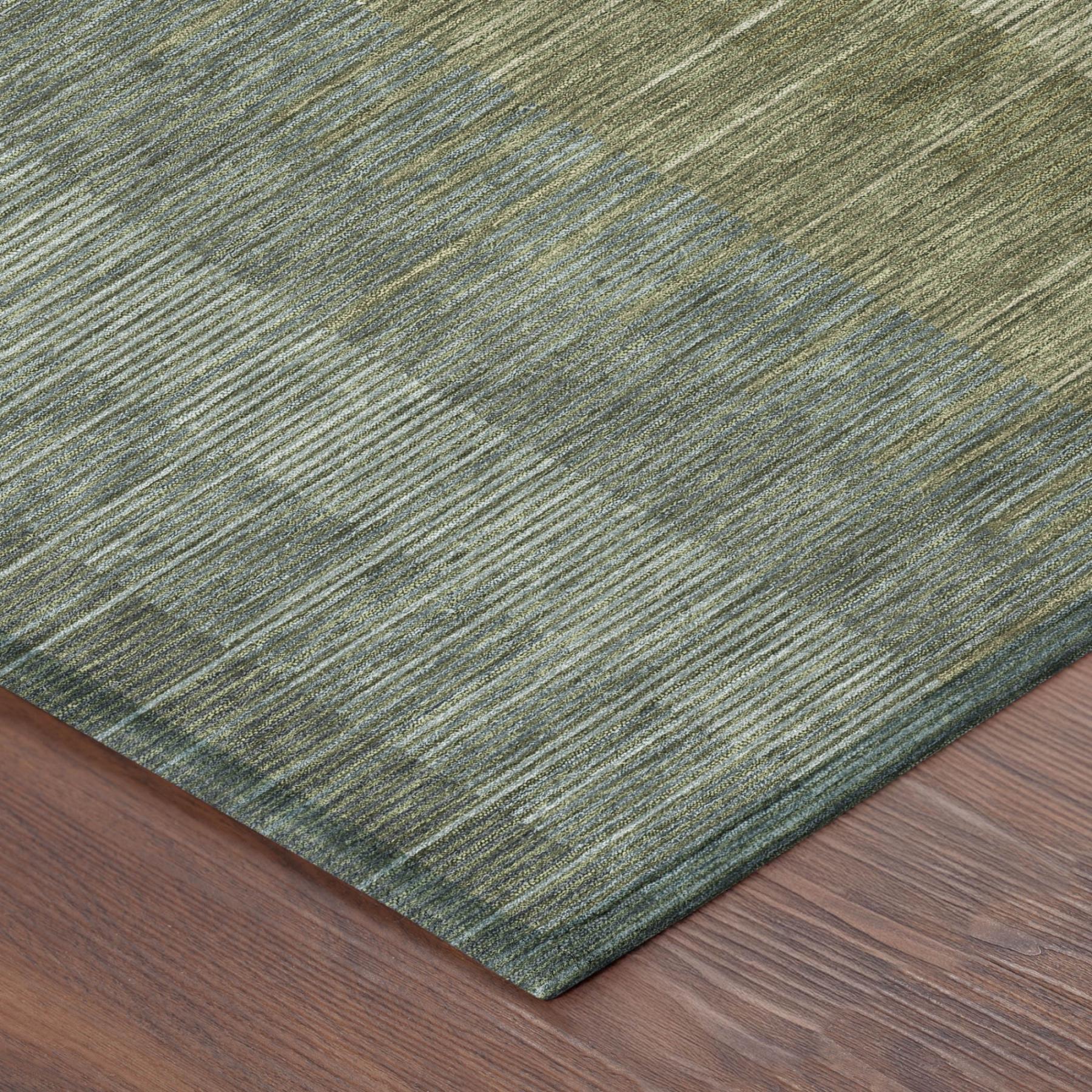 8' Olive Green And Green Round Striped Washable Indoor Outdoor Area Rug Homeroots Outdoor