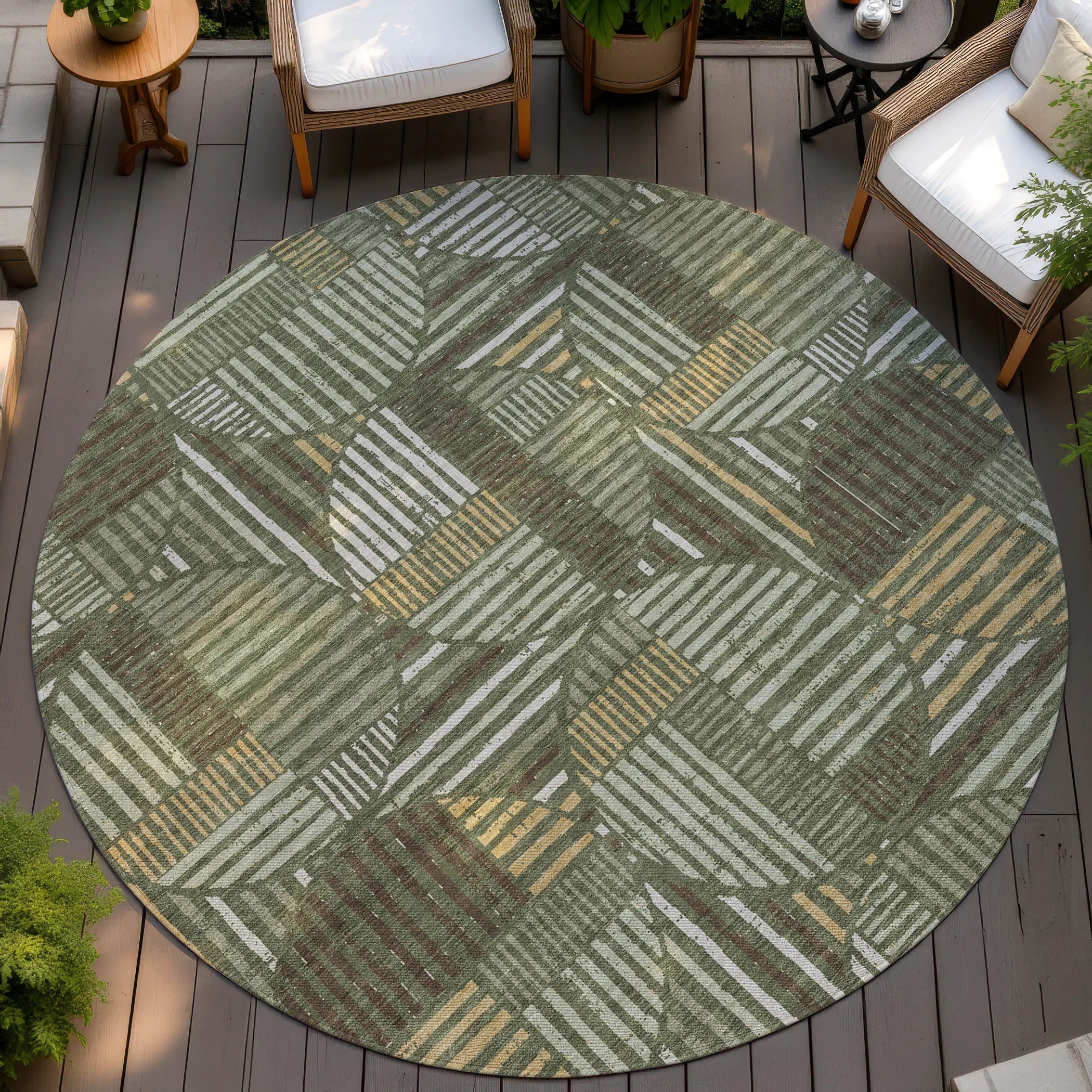 8' Olive Green And Khaki Round Geometric Washable Indoor Outdoor Area Rug Homeroots Outdoor