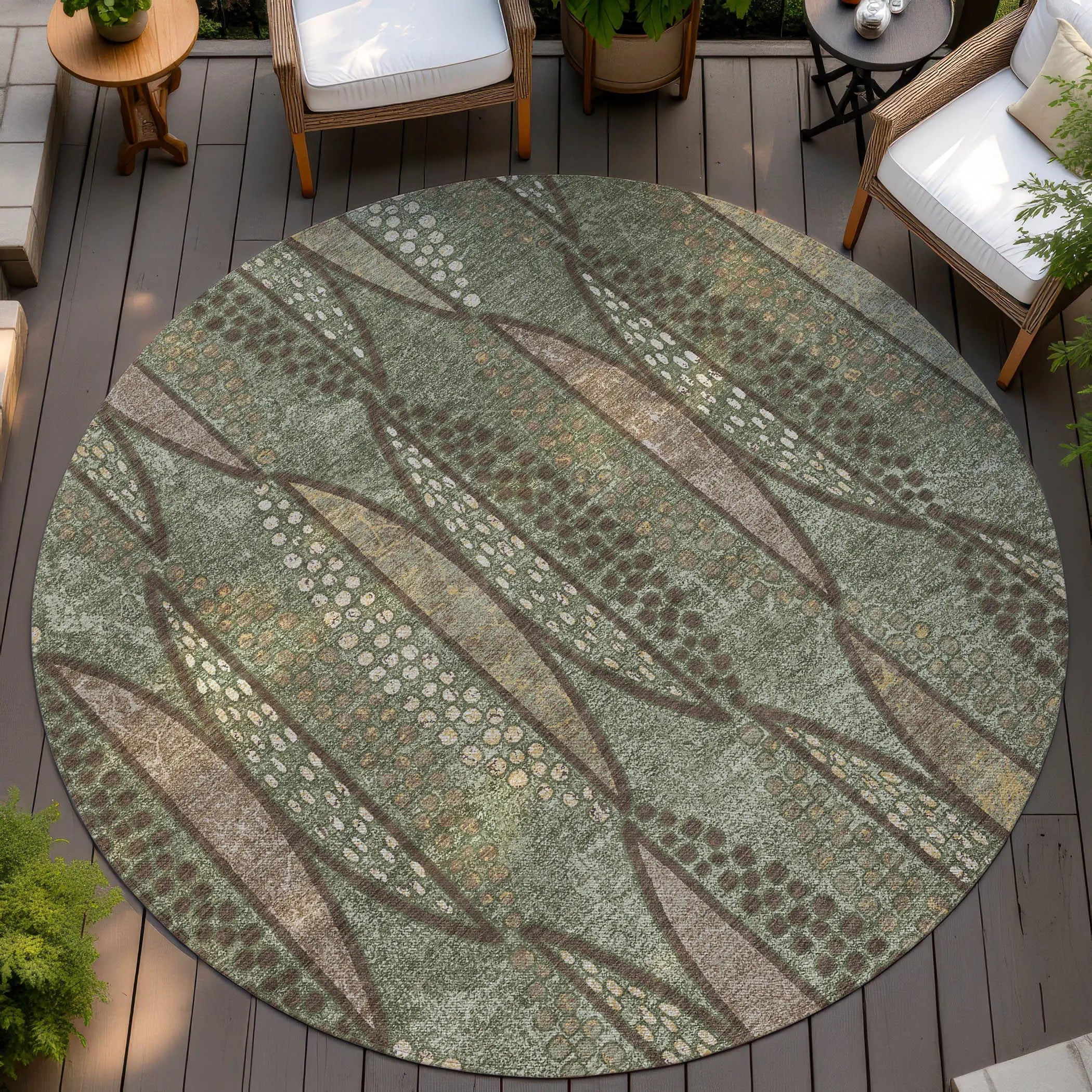 8' Olive Green And Linen Round Geometric Washable Indoor Outdoor Area Rug Homeroots Outdoor