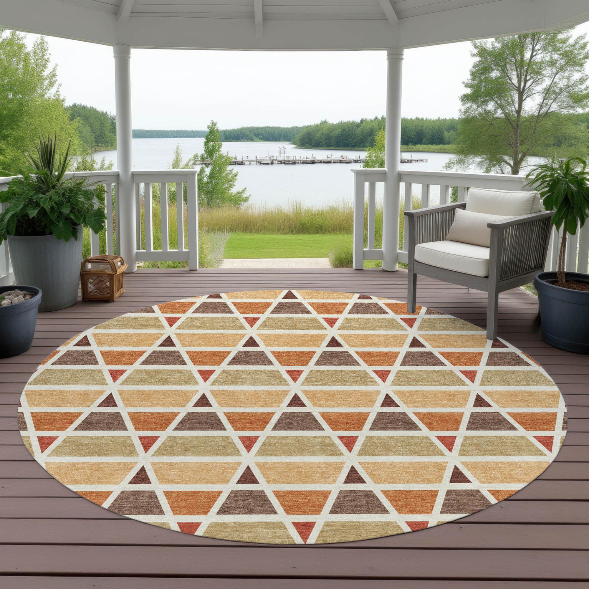 8' Orange And Cream Round Geometric Washable Indoor Outdoor Area Rug Homeroots Outdoor