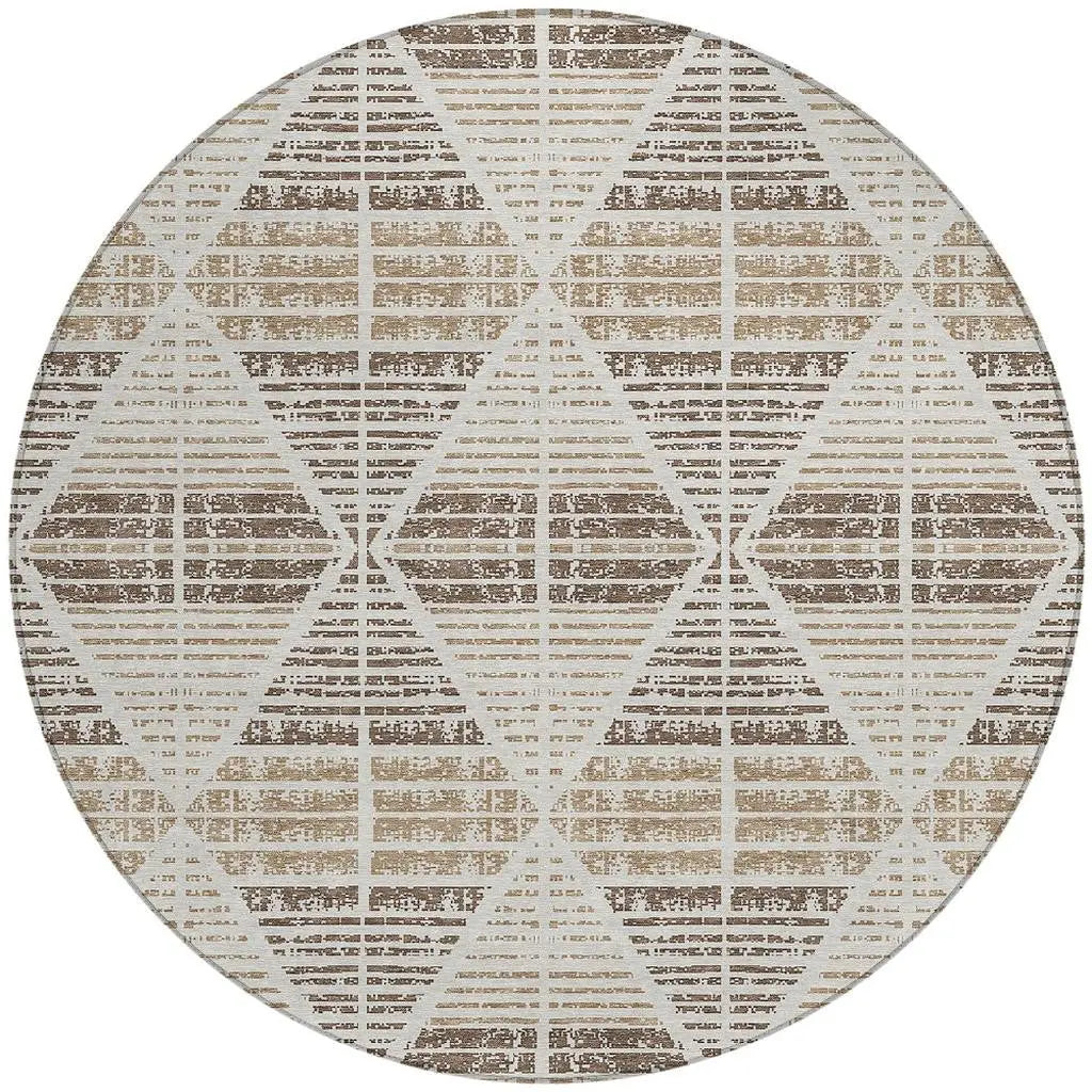8' Pearl And Navy Blue Round Geometric Washable Indoor Outdoor Area Rug Homeroots Outdoor
