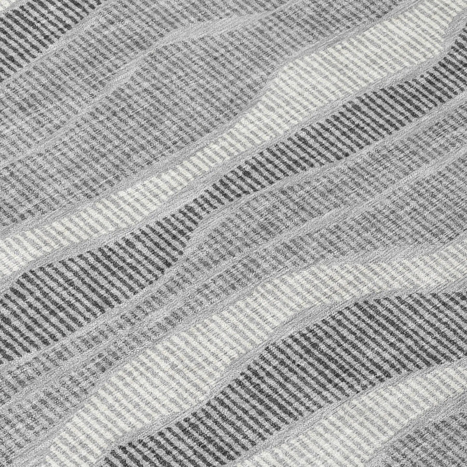8' Pewter And Gray Round Striped Washable Indoor Outdoor Area Rug Homeroots Outdoor