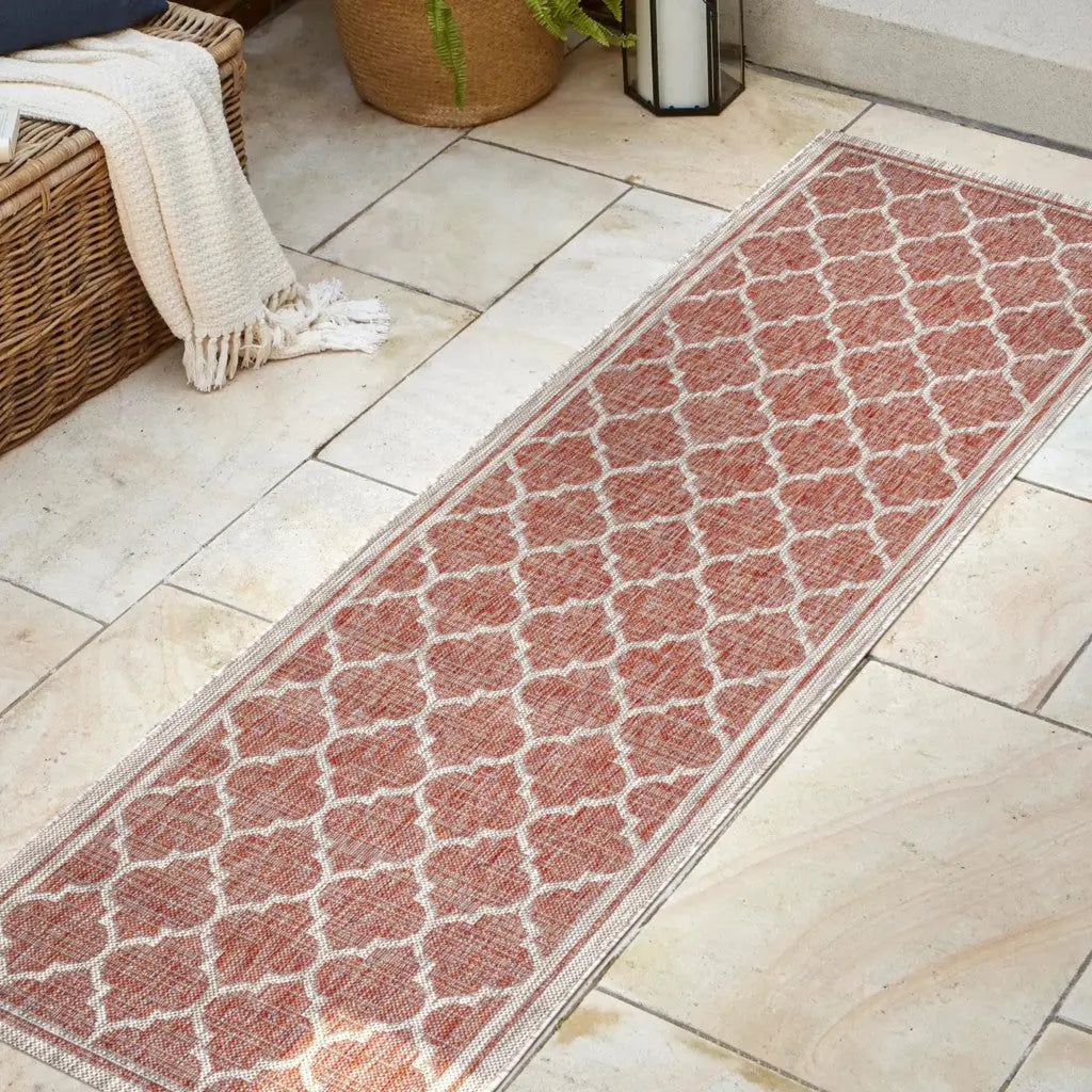 8' Red And Beige Geometric Indoor Outdoor Runner Rug Homeroots Outdoor