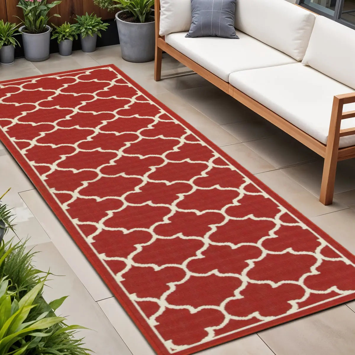 8' Red And Ivory Indoor Outdoor Runner Rug Homeroots Outdoor