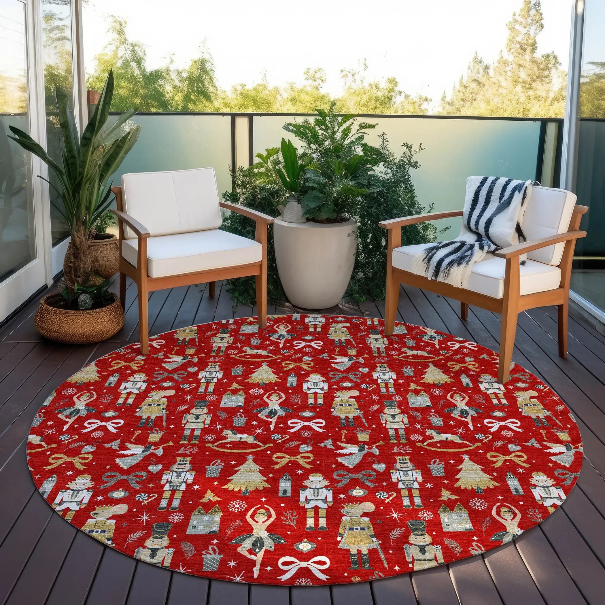 8' Red Gold Black And Gray Round Nutcracker Washable Indoor Outdoor Area Rug Homeroots Outdoor