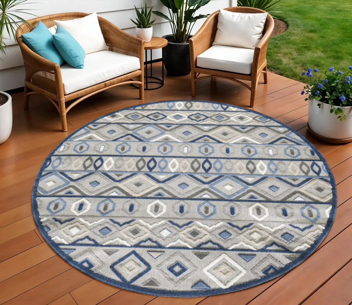 8' Round Blue And Gray Round Abstract Stain Resistant Indoor Outdoor Area Rug Homeroots Outdoor