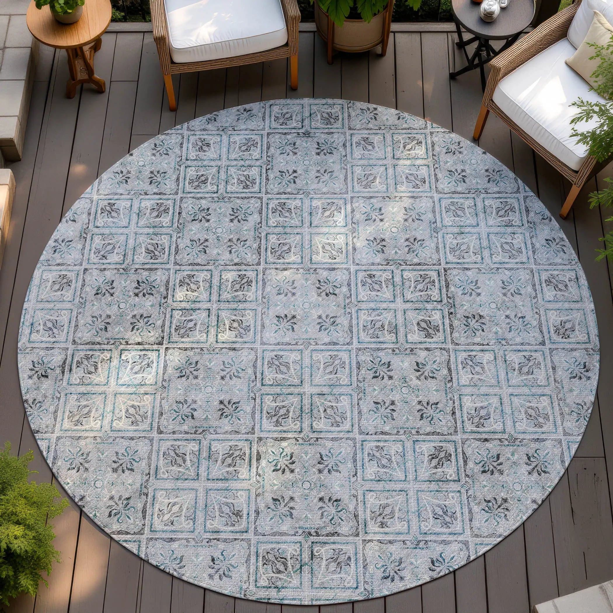 8' Silver And Brown Round Geometric Washable Indoor Outdoor Area Rug Homeroots Outdoor