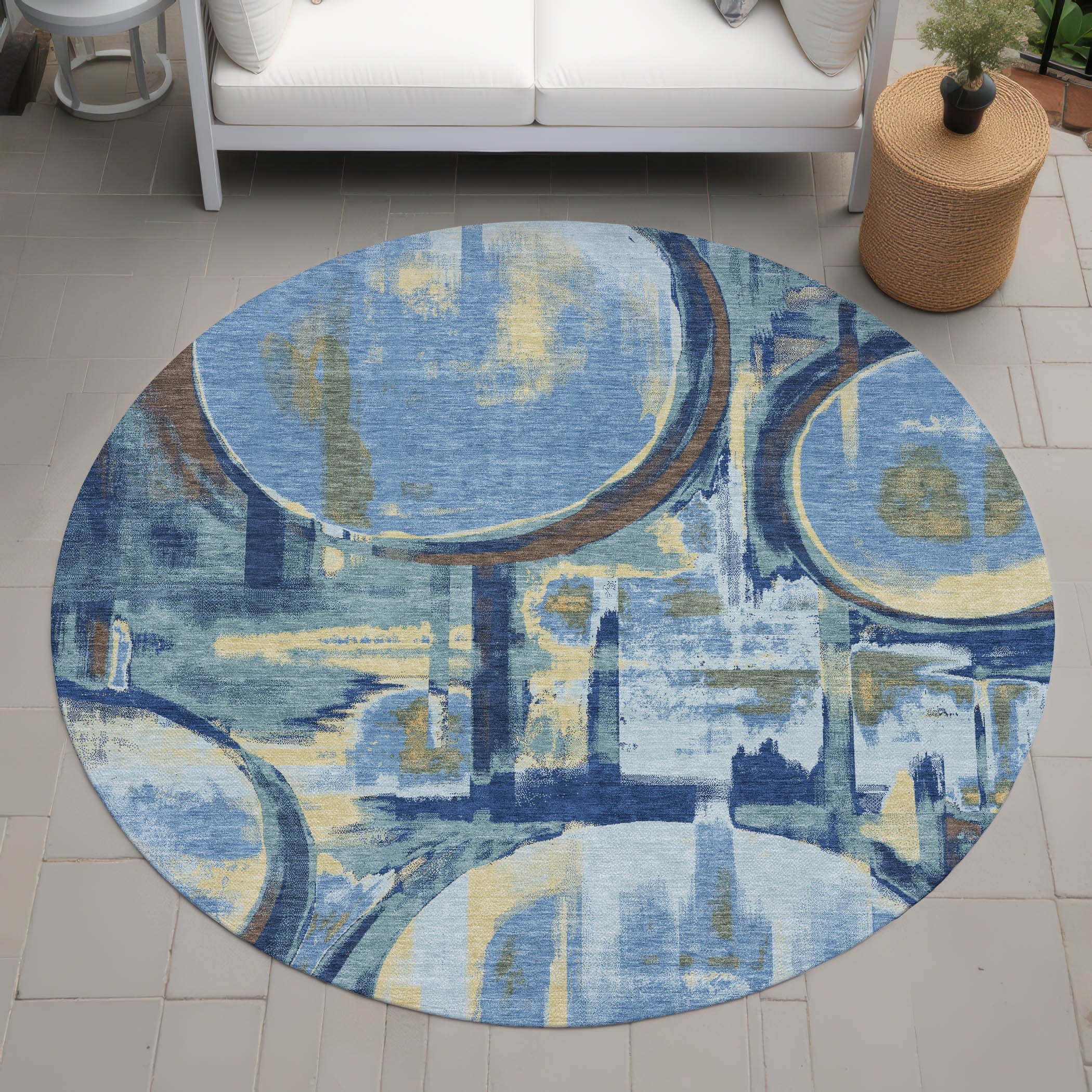 8' Teal Blue And Denim Blue Round Abstract Washable Indoor Outdoor Area Rug Homeroots Outdoor