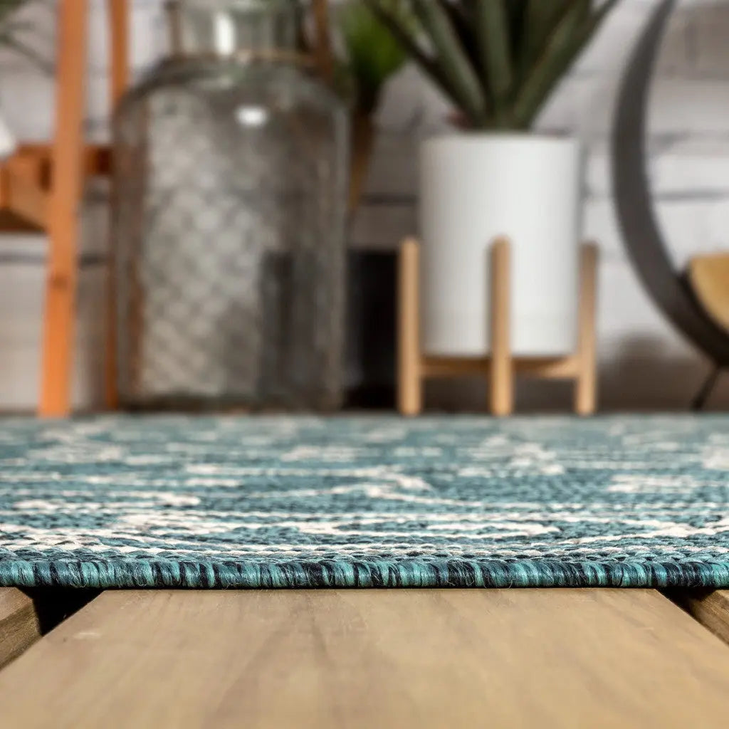 8' Teal Blue And Gray Medallion Indoor Outdoor Runner Rug Homeroots Outdoor
