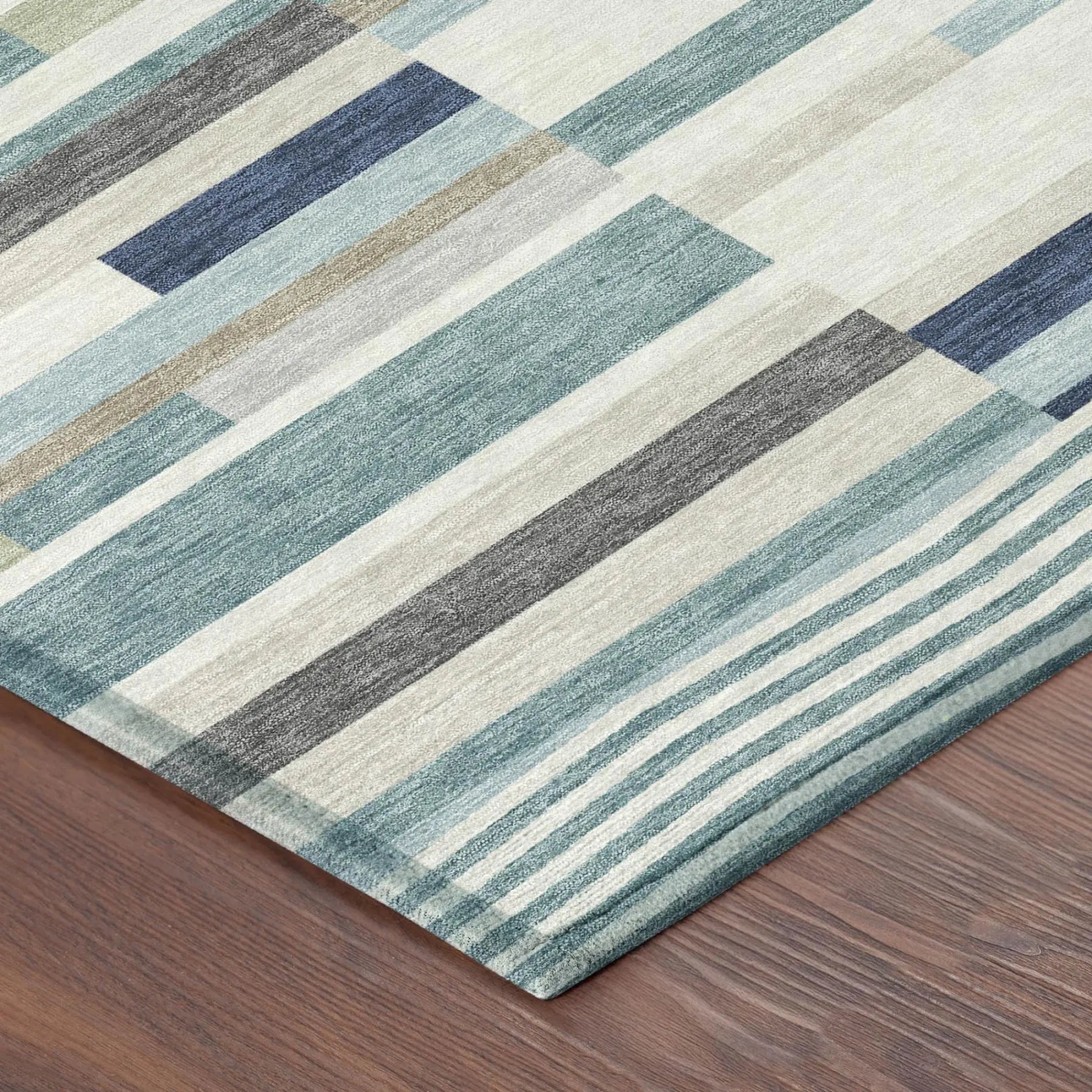 8' Teal Blue And Silver Round Striped Washable Indoor Outdoor Area Rug Homeroots Outdoor