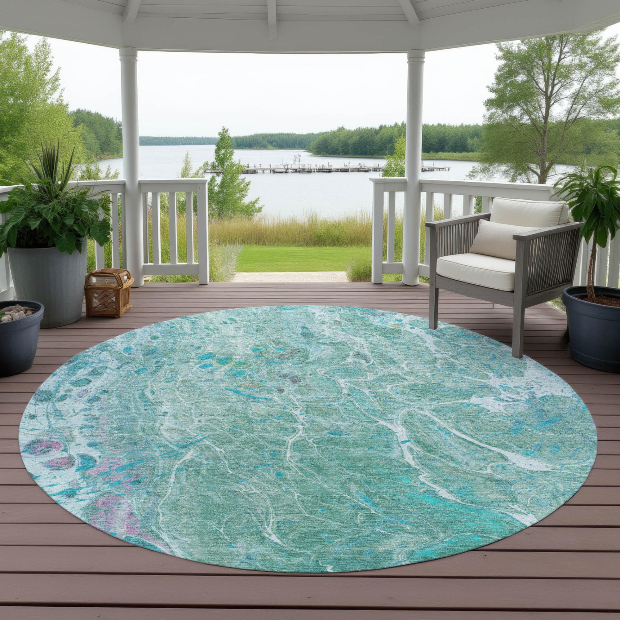 8' Turquoise And Teal Blue Round Abstract Washable Indoor Outdoor Area Rug Homeroots Outdoor