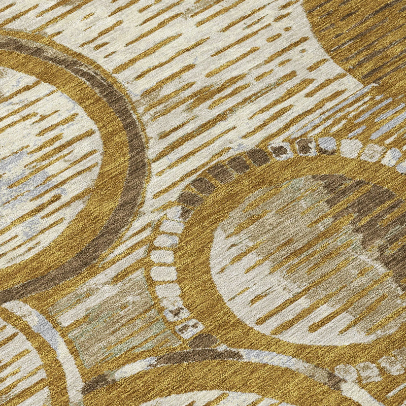 8' Walnut And Gold Round Geometric Washable Indoor Outdoor Area Rug Homeroots Outdoor