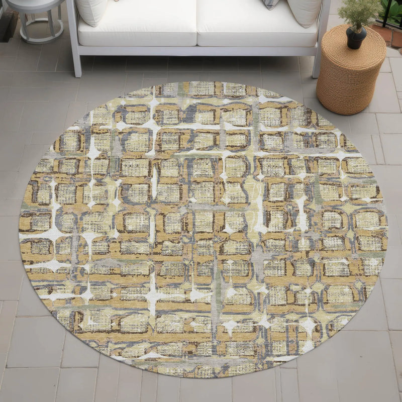 8' Wheat And Gold Round Geometric Washable Indoor Outdoor Area Rug Homeroots Outdoor