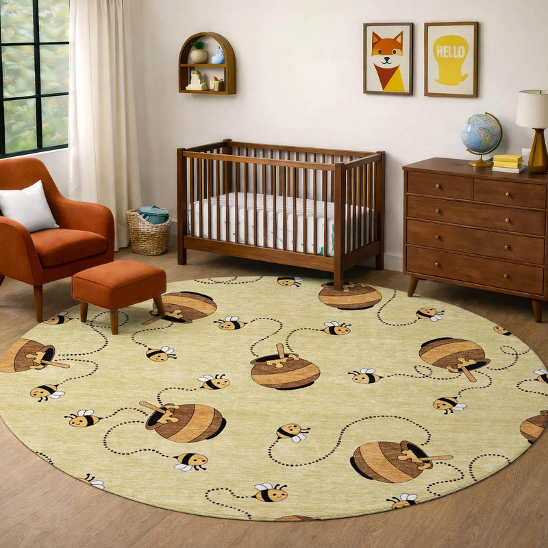 8' Wheat And Ivory Round Geometric Washable Indoor Outdoor Area Rug Homeroots Outdoor
