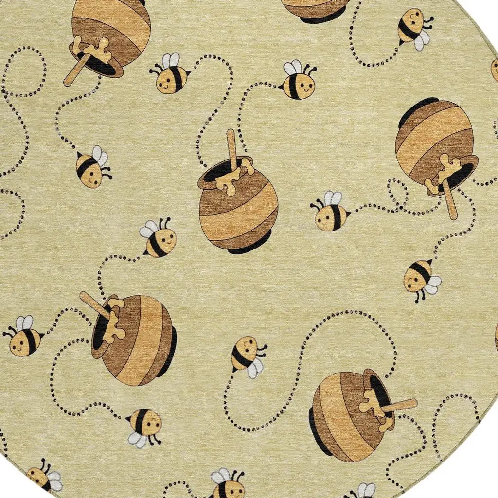 8' Wheat And Ivory Round Geometric Washable Indoor Outdoor Area Rug Homeroots Outdoor