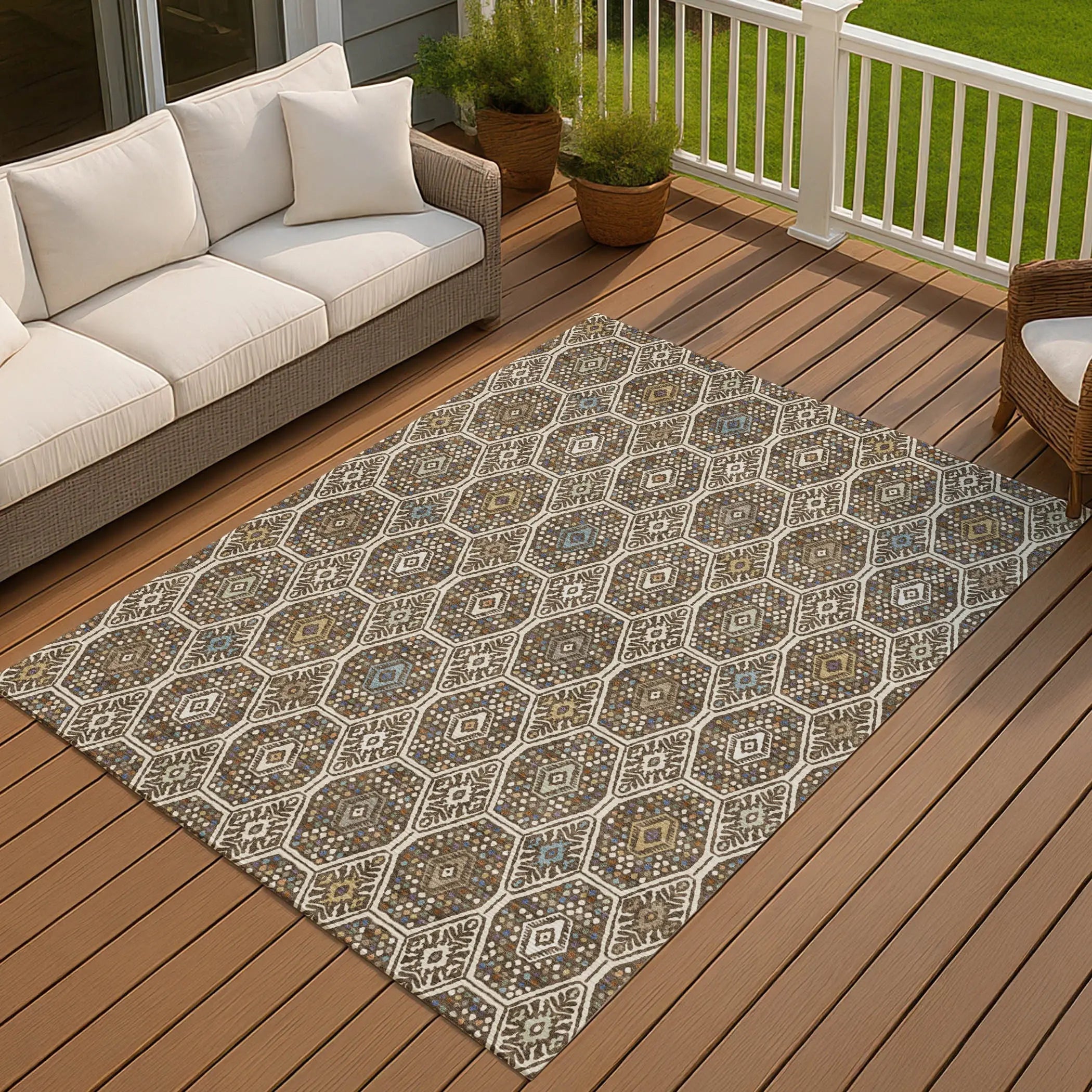 8' X 10' Beige And Chocolate Geometric Washable Indoor Outdoor Area Rug Homeroots Outdoor
