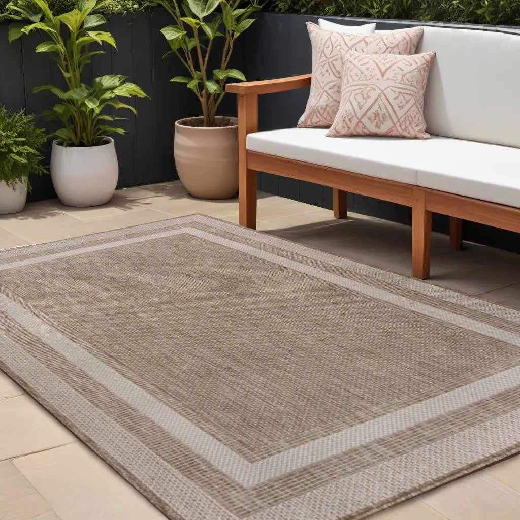 8' X 10' Beige And Cream Indoor Outdoor Area Rug Homeroots Outdoor