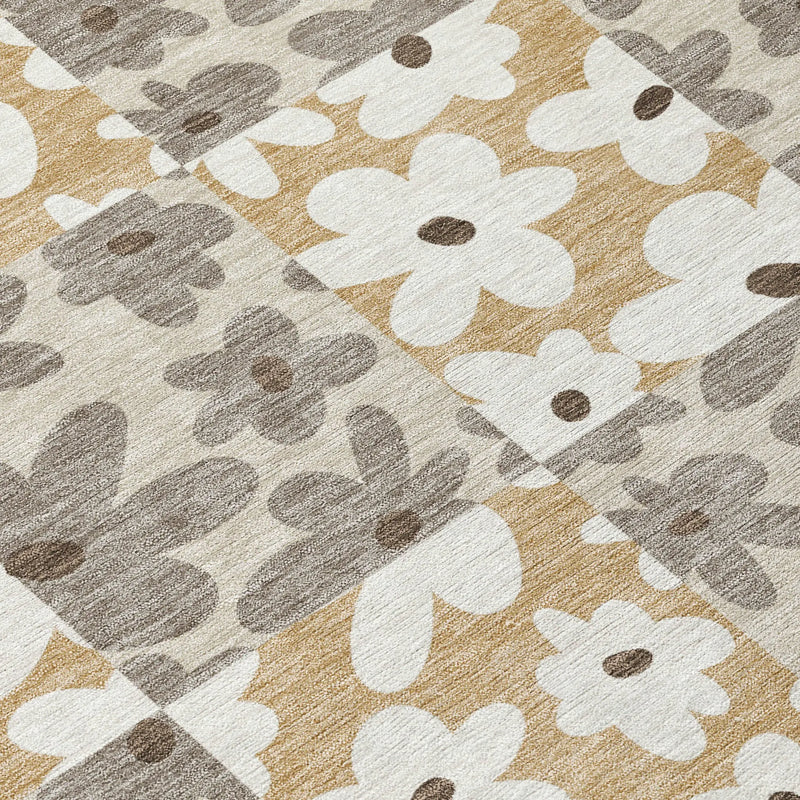 8' X 10' Beige And Ivory Floral Washable Indoor Outdoor Area Rug Homeroots Outdoor