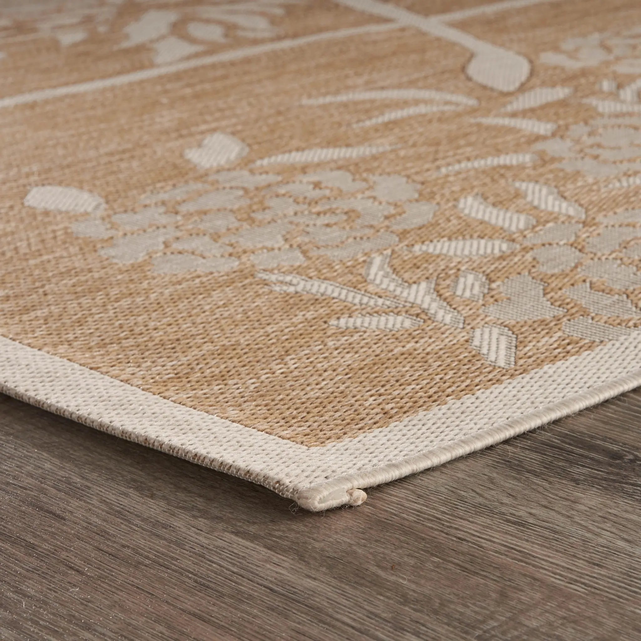 8' X 10' Beige Indoor Outdoor Area Rug Homeroots Outdoor