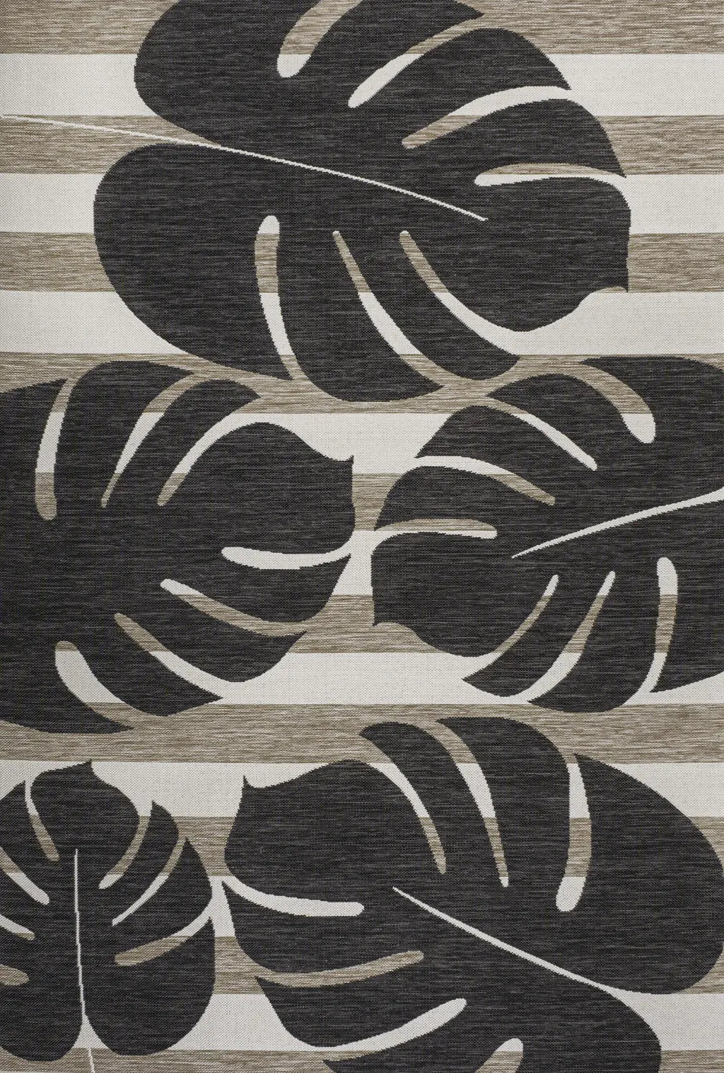 8' X 10' Black And Beige Floral Indoor Outdoor Area Rug Homeroots Outdoor
