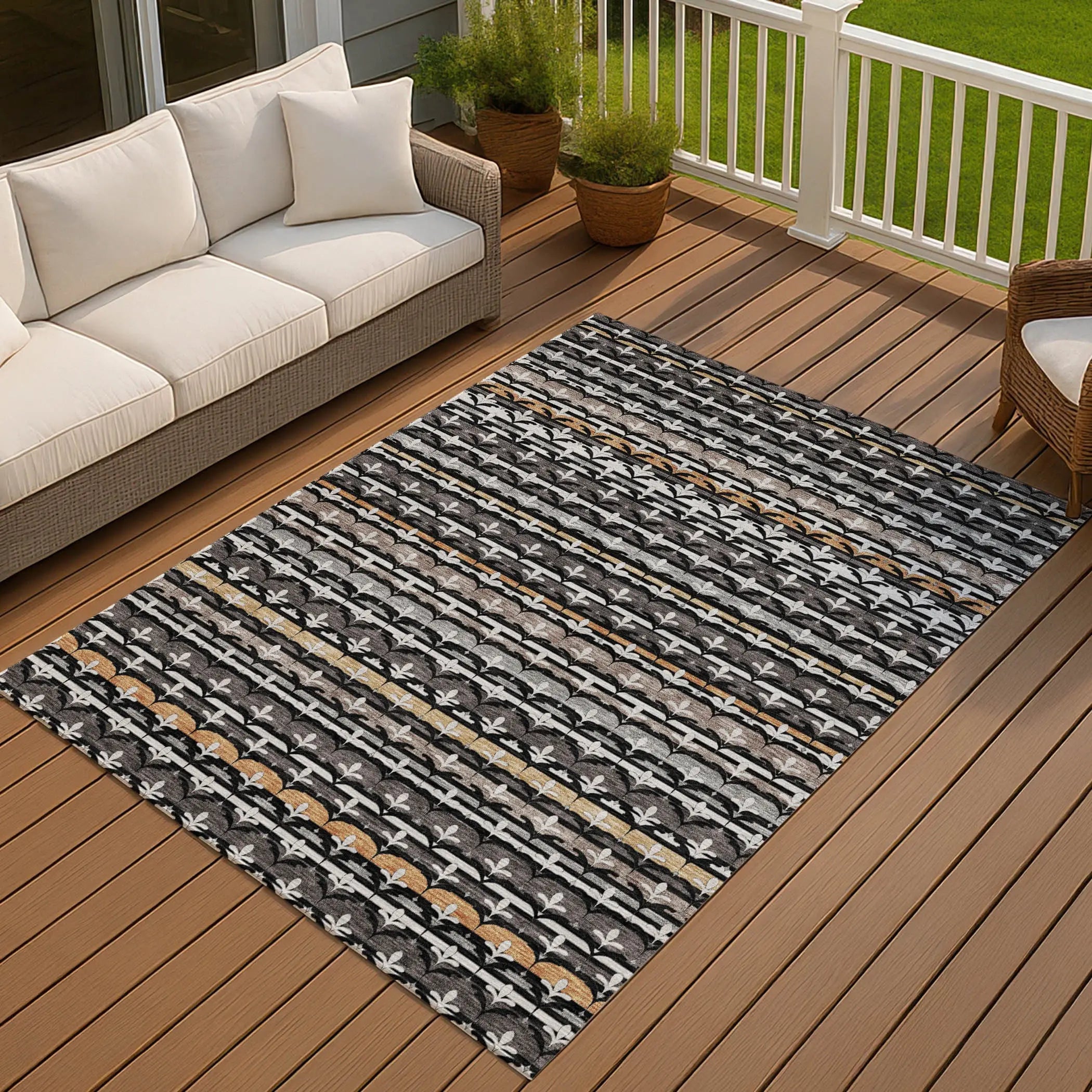 8' X 10' Black And Charcoal Damask Washable Indoor Outdoor Area Rug Homeroots Outdoor