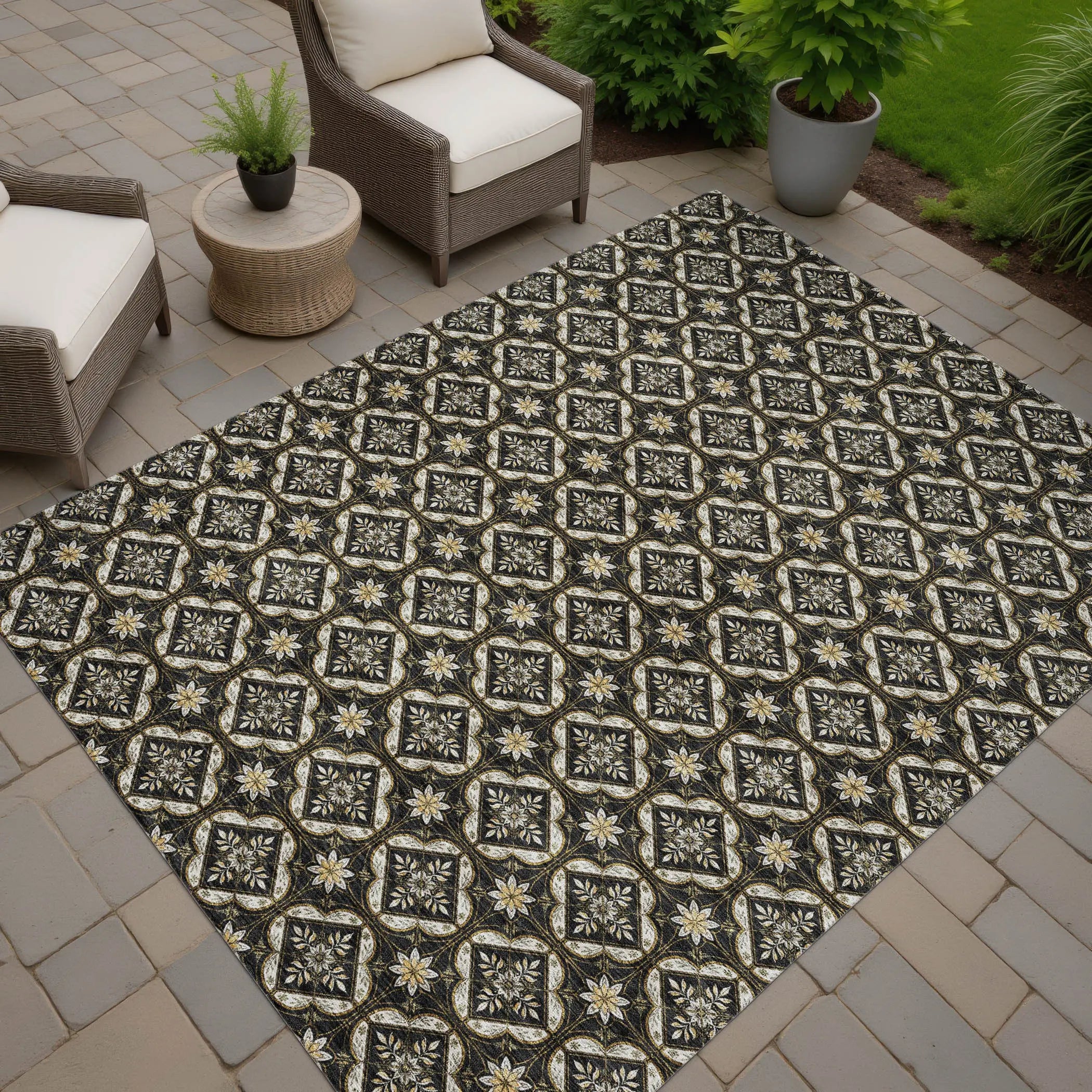 8' X 10' Black And Coffee Geometric Washable Indoor Outdoor Area Rug Homeroots Outdoor