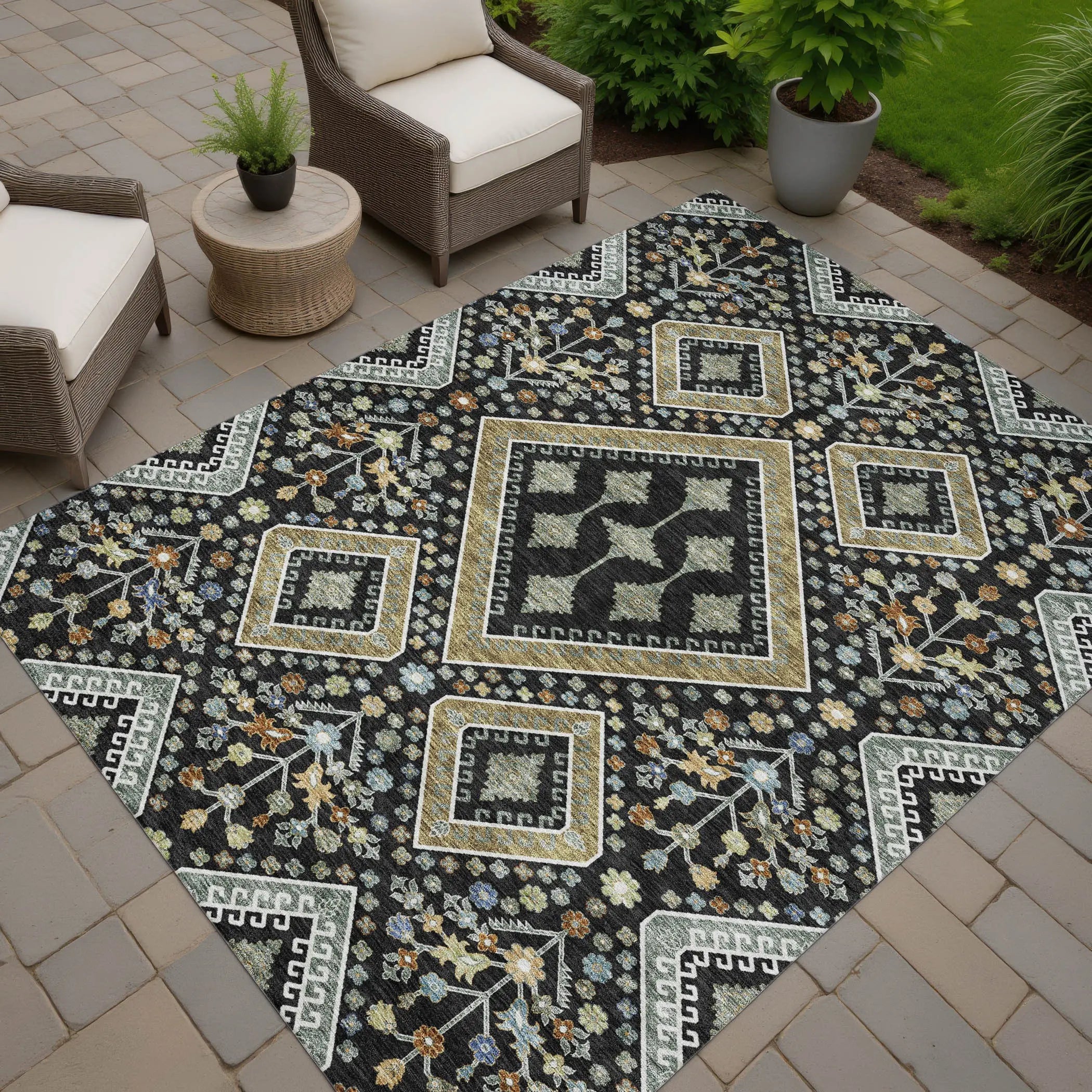 8' X 10' Black And Fern Green Medallion Washable Indoor Outdoor Area Rug Homeroots Outdoor