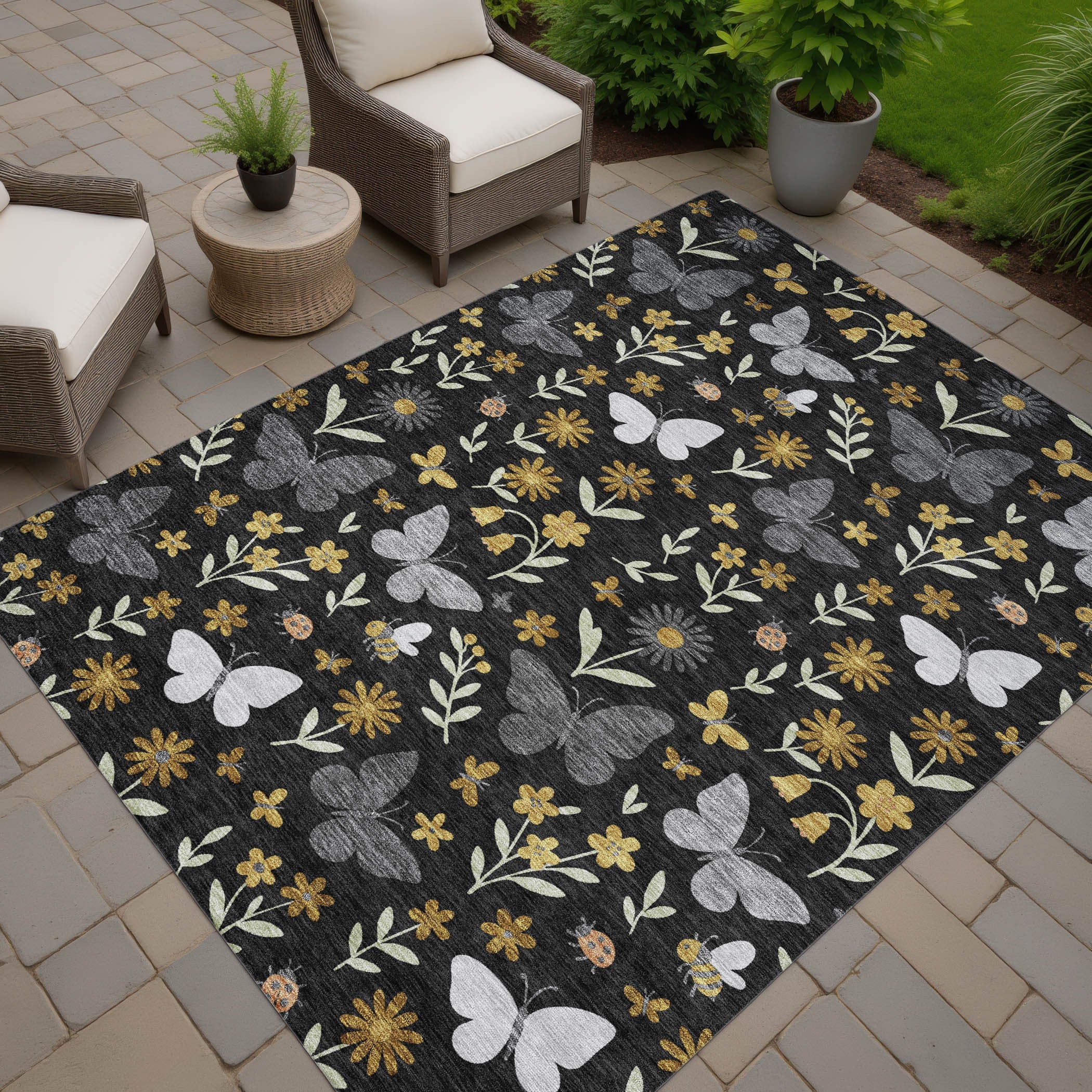 8' X 10' Black And Graphite Abstract Washable Indoor Outdoor Area Rug Homeroots Outdoor