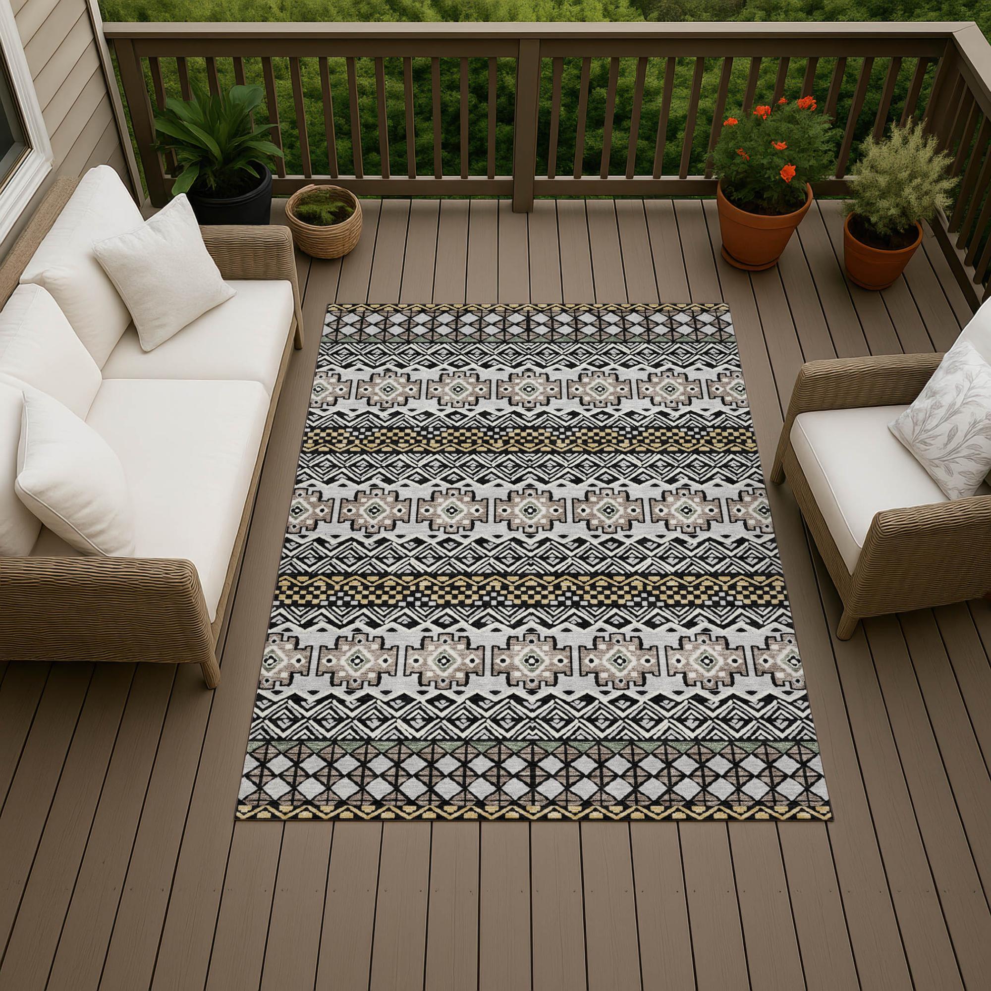 8' X 10' Black And Gray Striped Washable Indoor Outdoor Area Rug Homeroots Outdoor