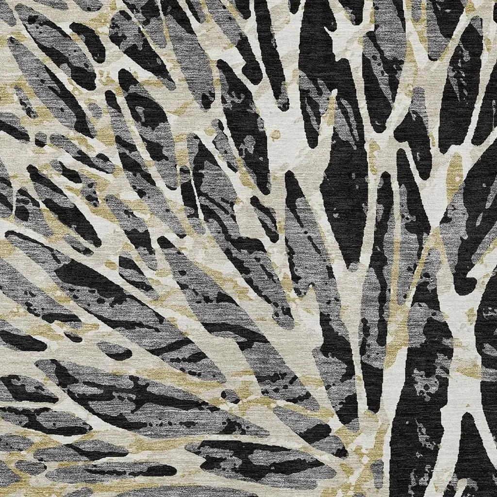 8' X 10' Black And Ivory Abstract Washable Indoor Outdoor Area Rug Homeroots Outdoor